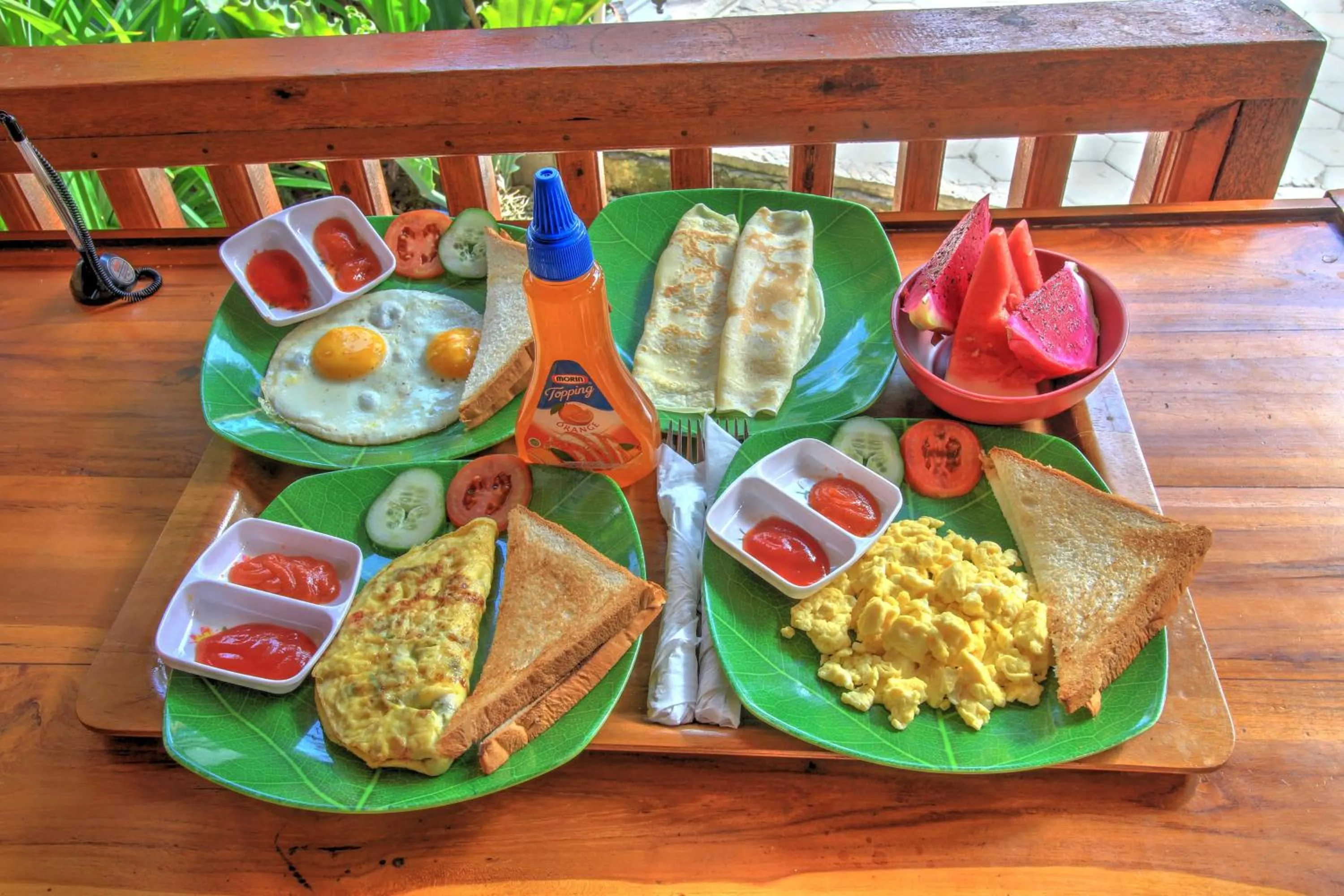 Breakfast in Asoka Bungalows