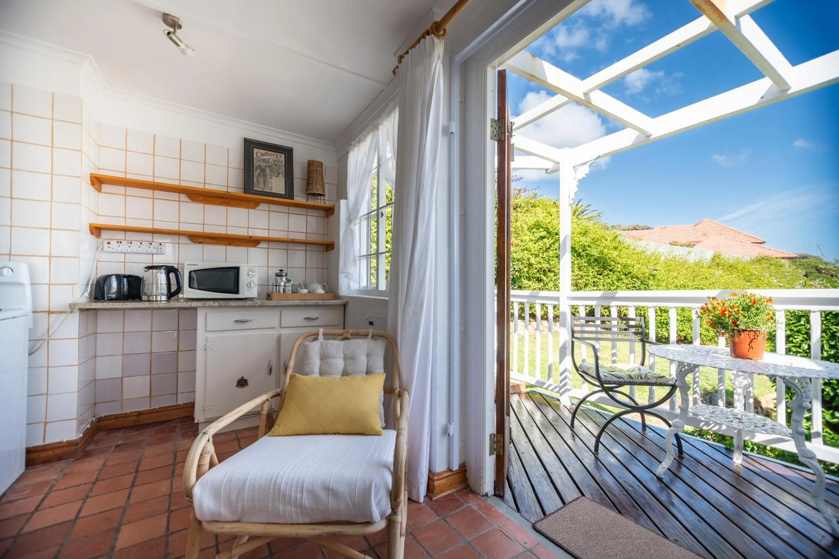 Day in Bosky Dell on Boulders Beach