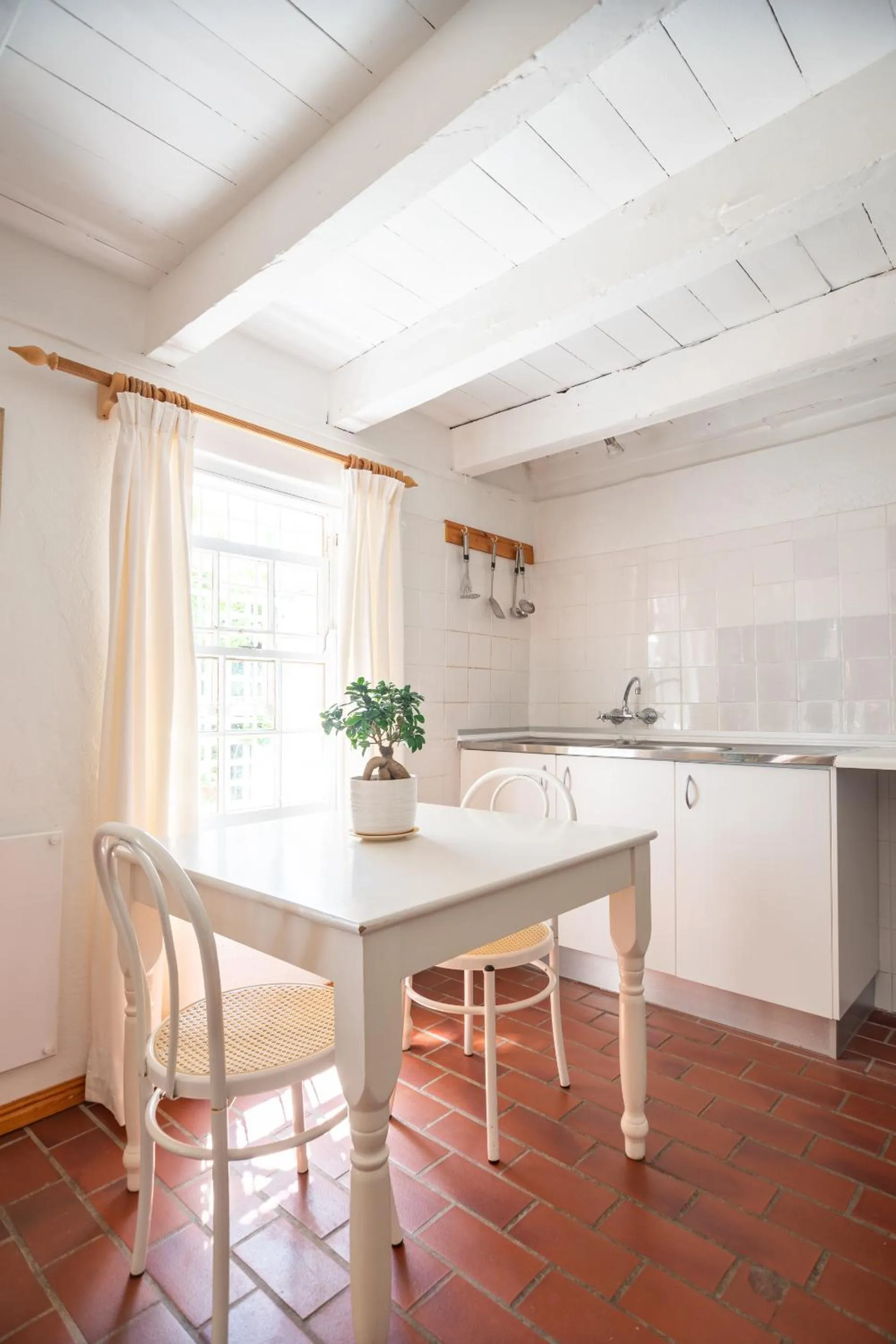 Dining area in Bosky Dell on Boulders Beach