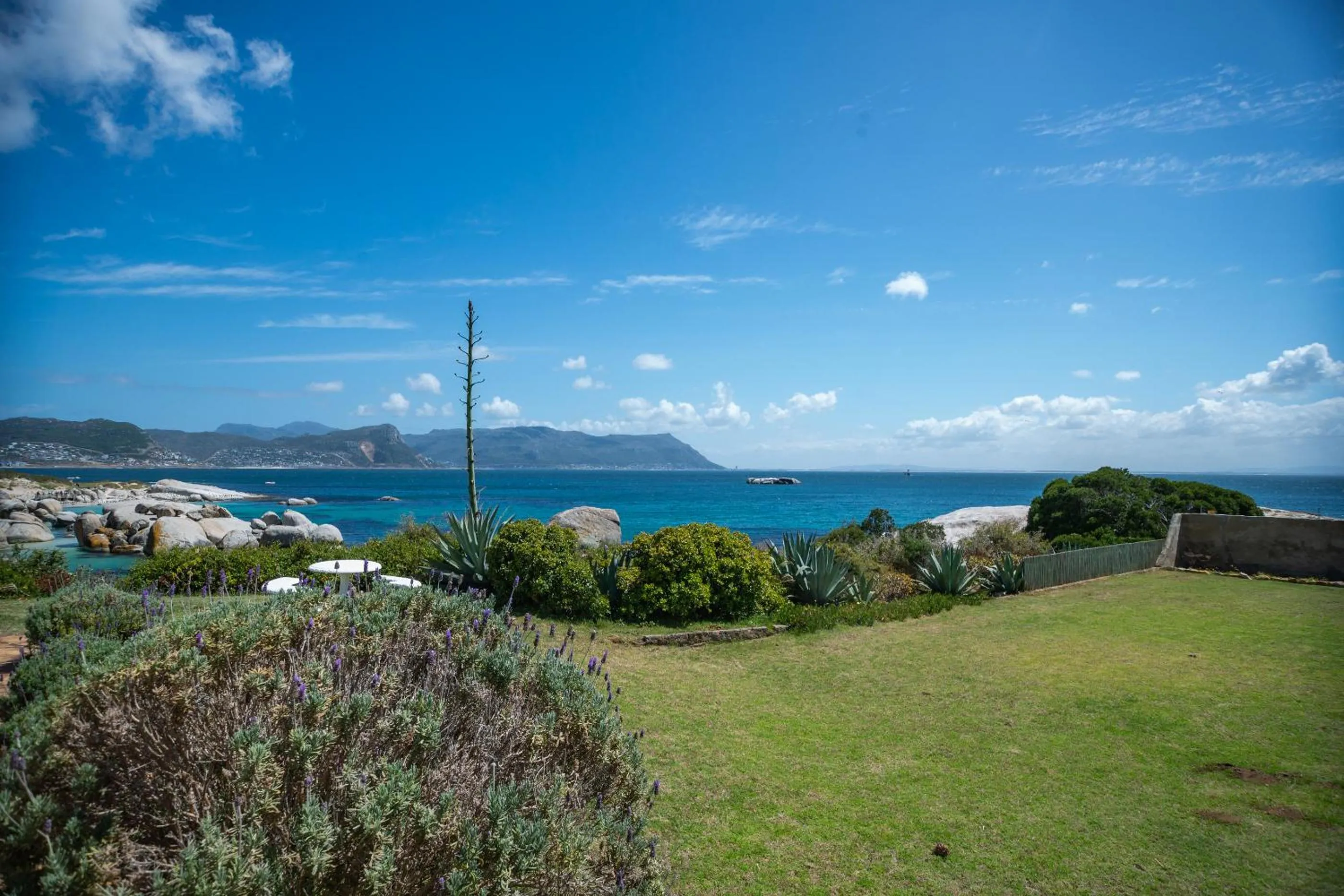 Nearby landmark in Bosky Dell on Boulders Beach