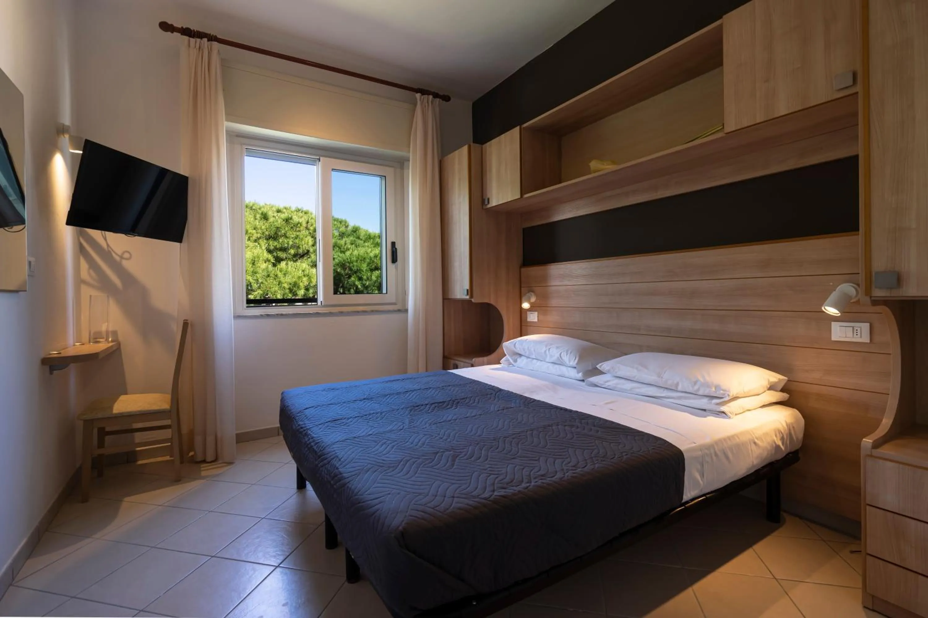 Bed in Hotel Mocambo Riccione CENTRALISSIMO AL MARE