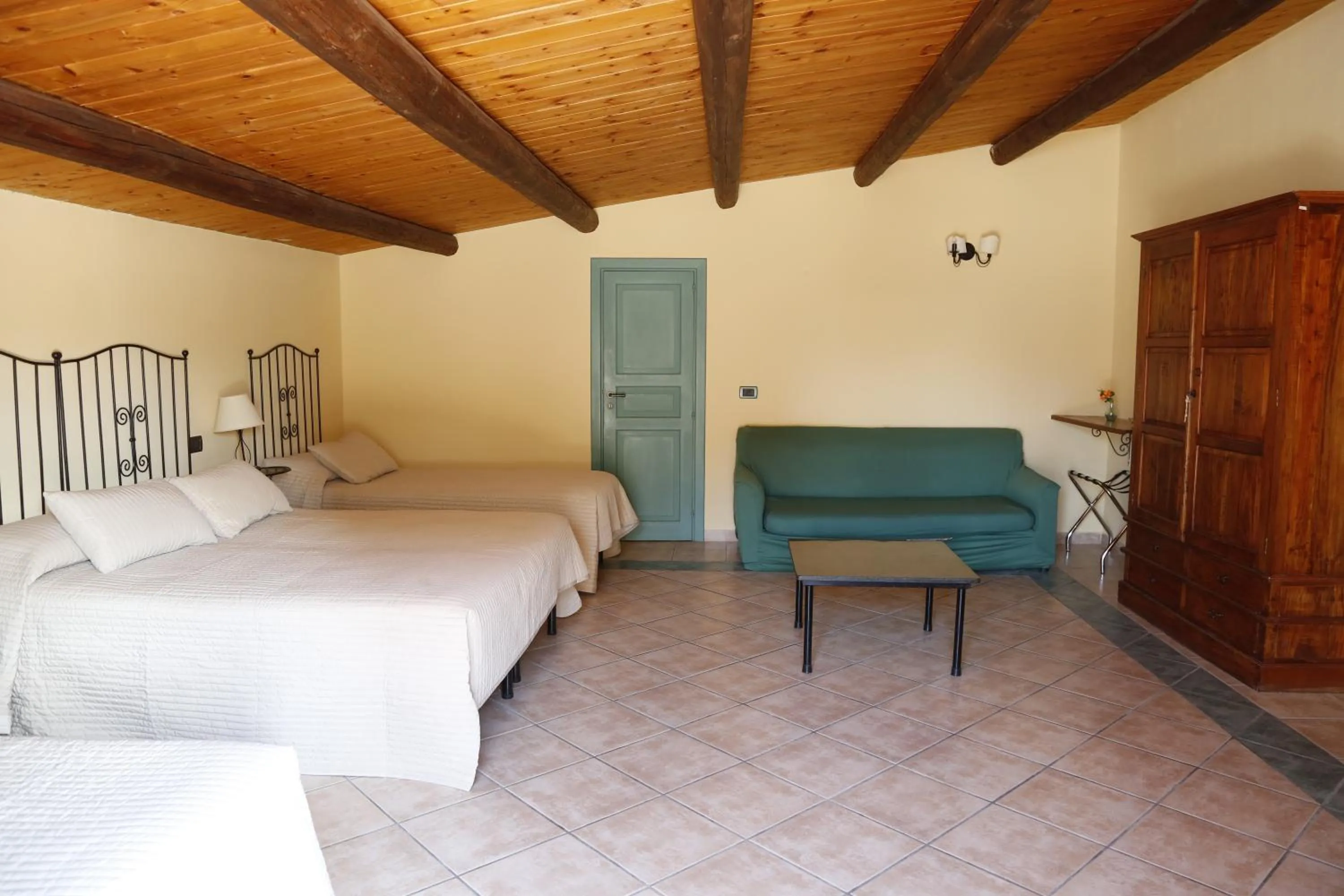 Photo of the whole room in Albergo La Fontanella