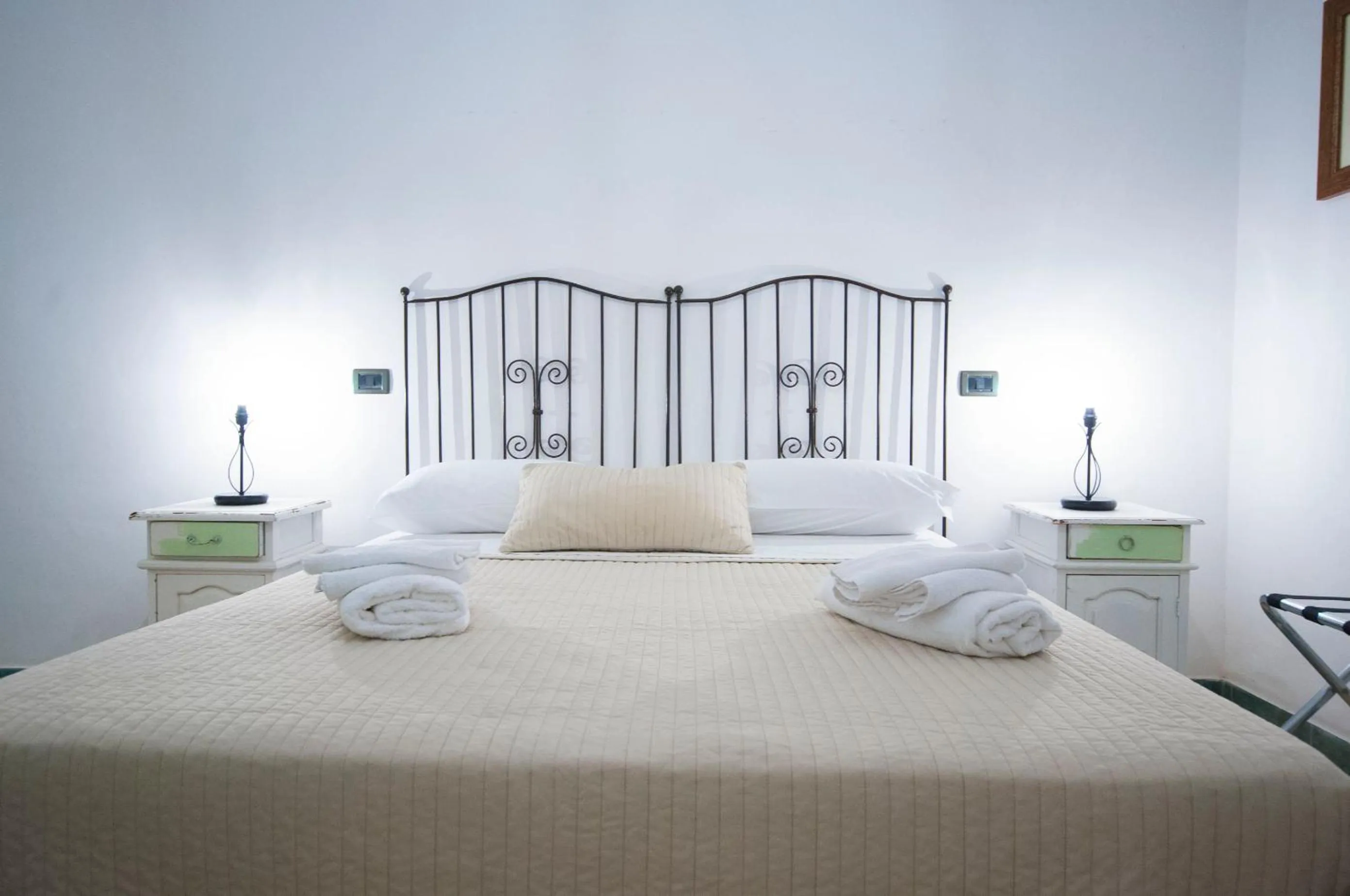 Bedroom in Albergo La Fontanella