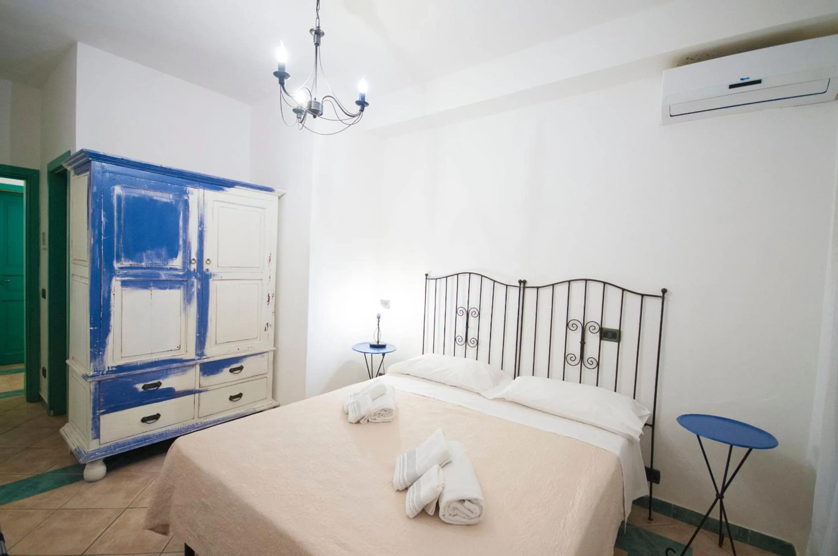 Bedroom in Albergo La Fontanella