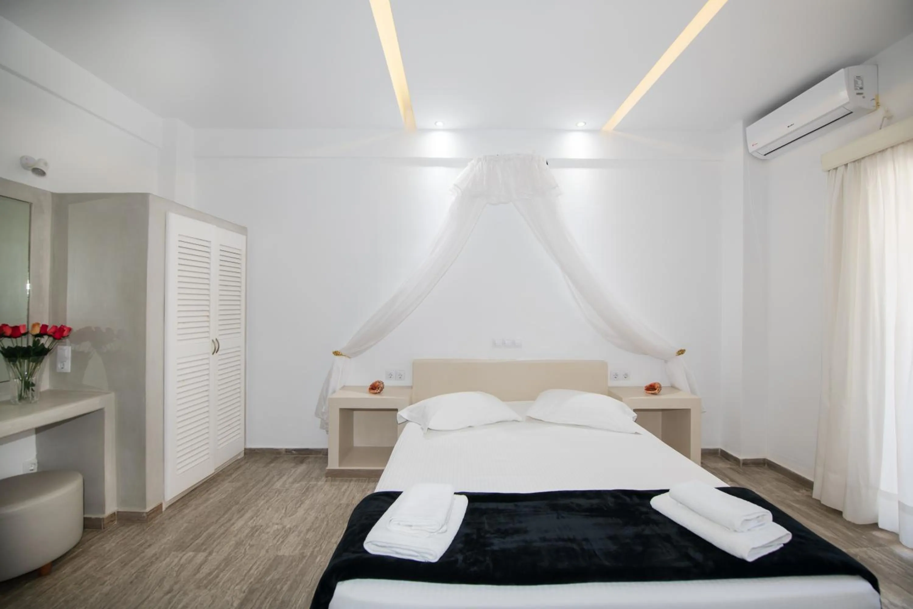 Bedroom, Bed in Argiris Studios