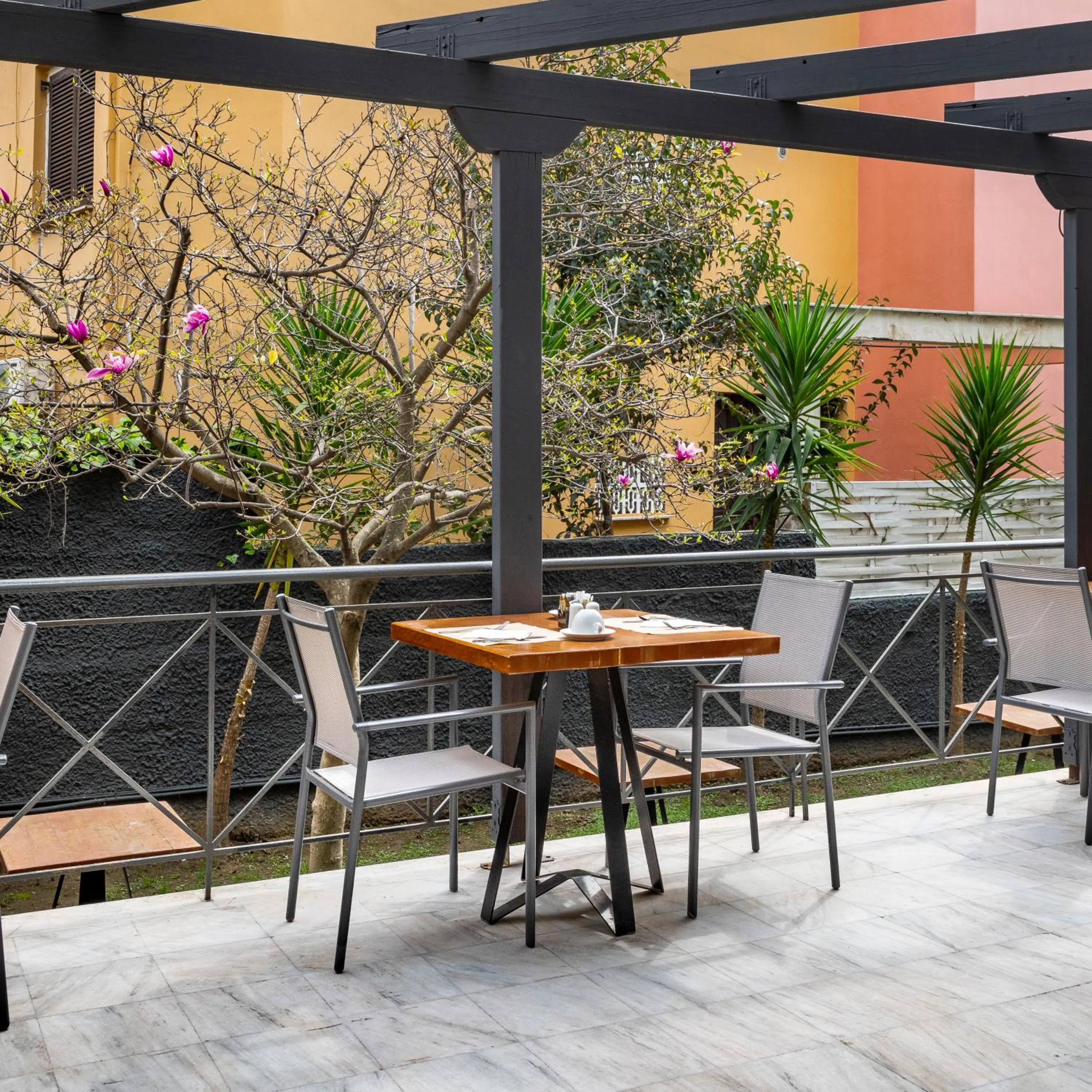 Garden in Hotel Nafpaktos