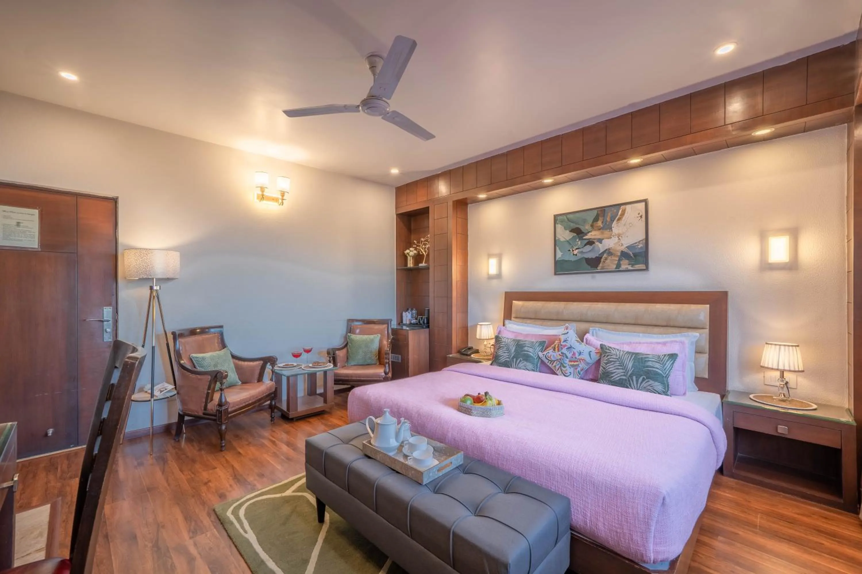 Bed in Perfectstayz Premium The Pride at mall road