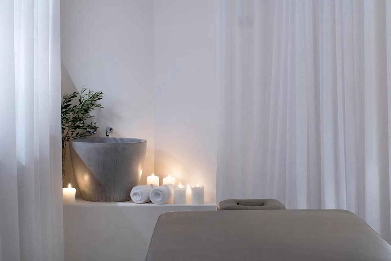 Massage, Bed in Thalassa Boutique Hotel - Adults Only