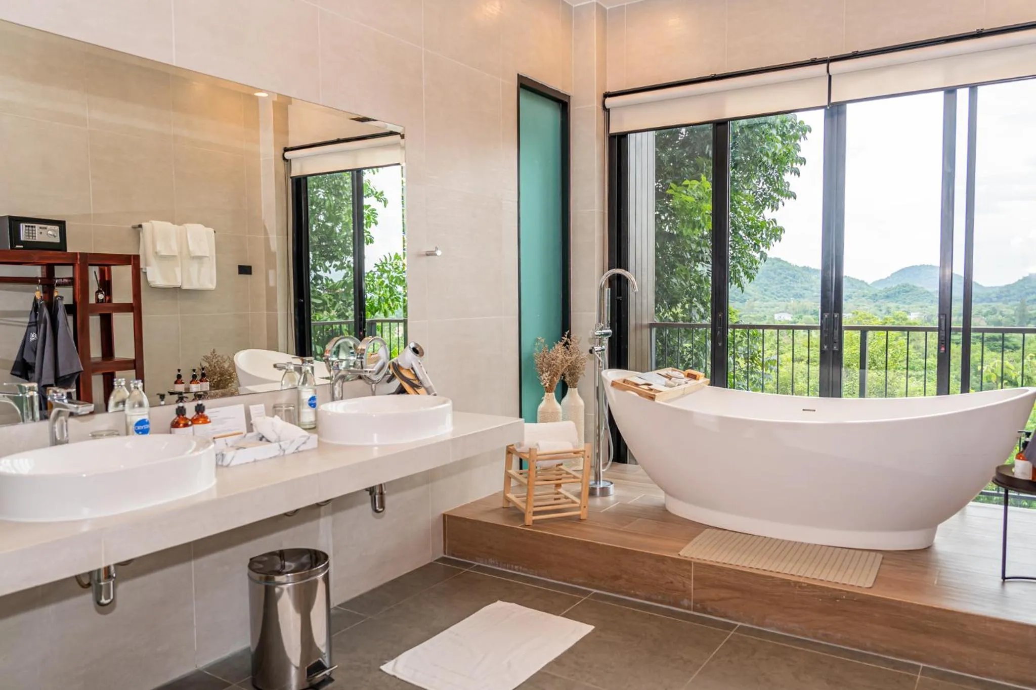 Natural landscape in Te Mata Glamping