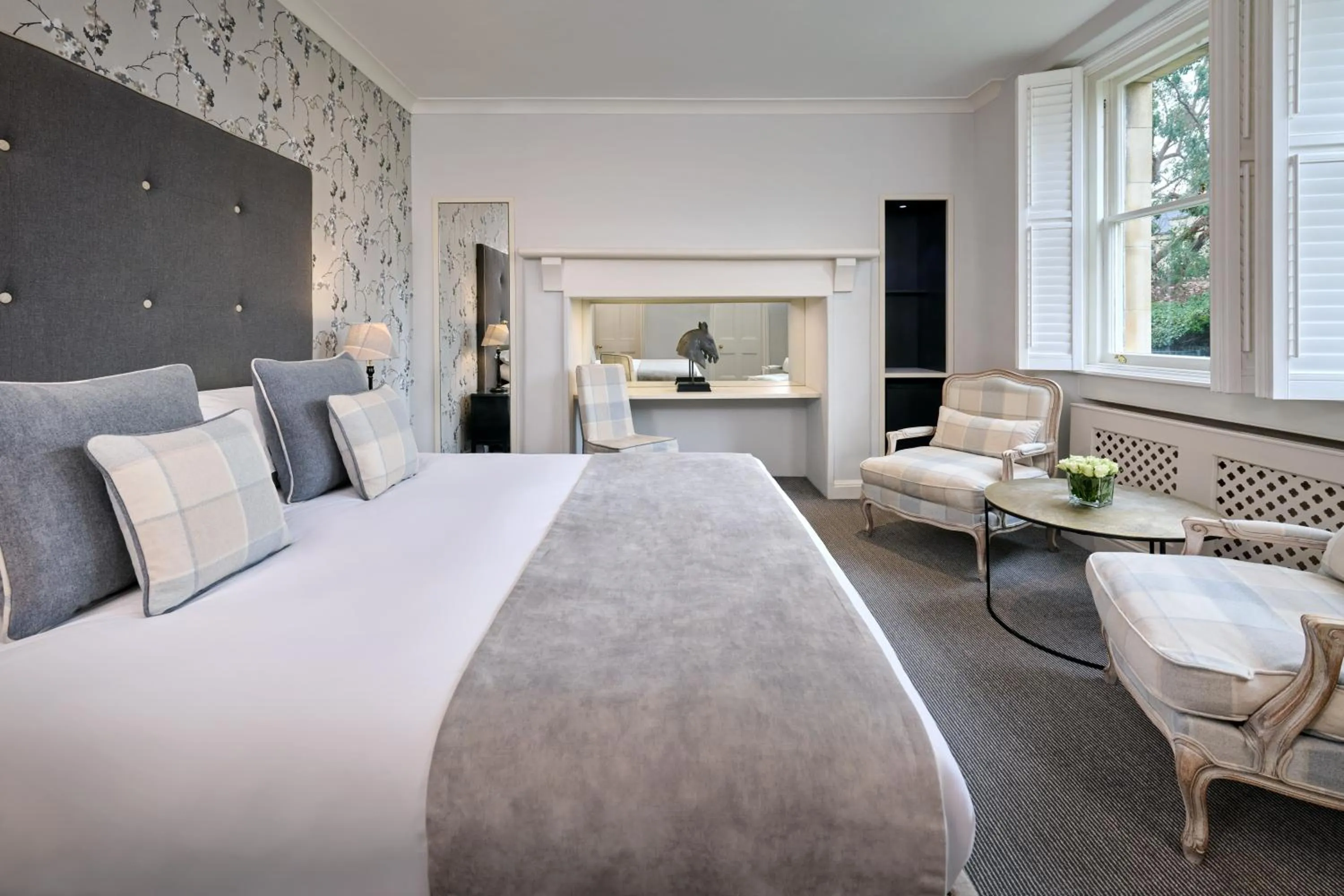 Bedroom, Bed in The Roseate Villa Bath