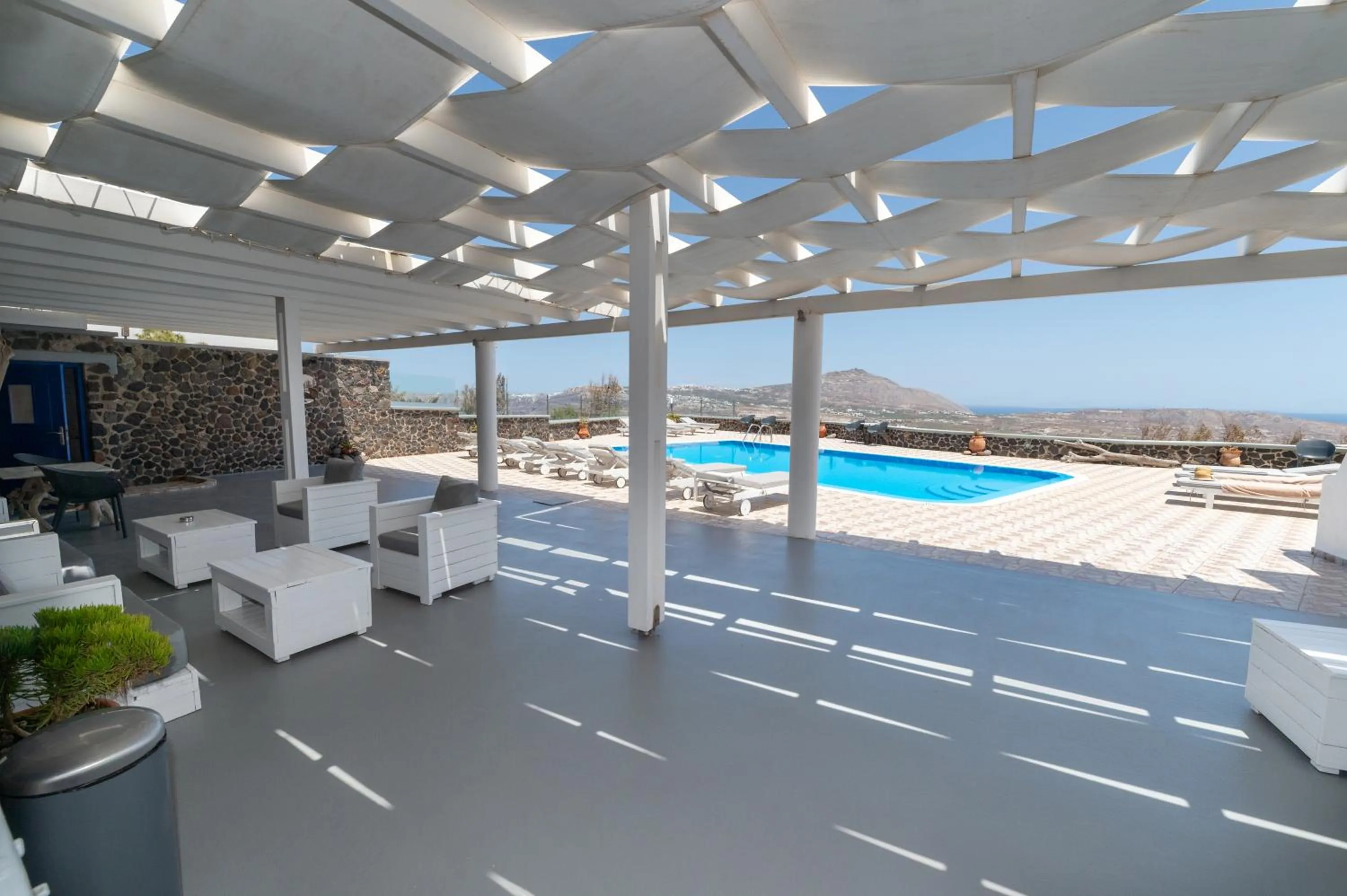 Patio in Sigal Villa