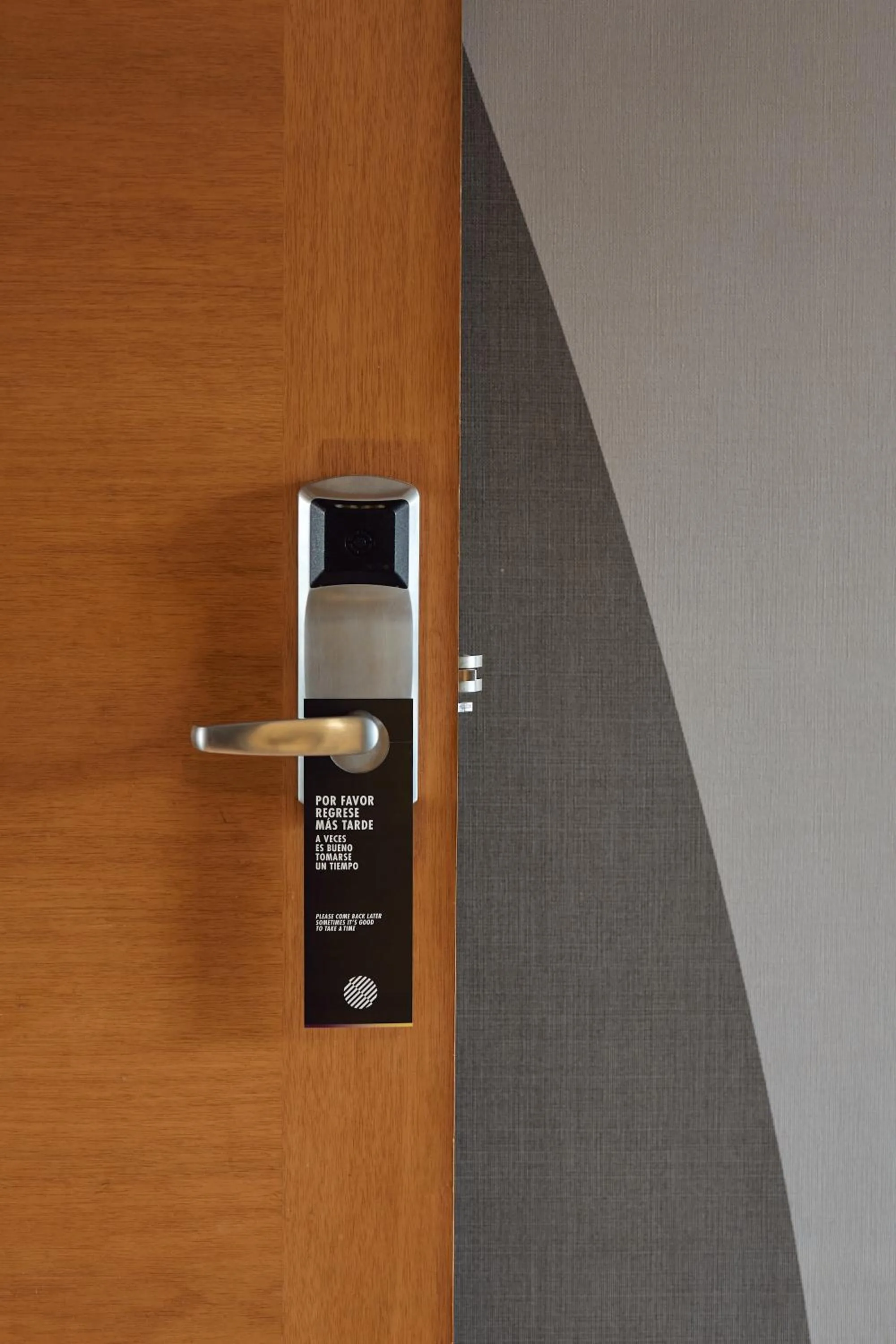 safe in Pullman Lima San Isidro