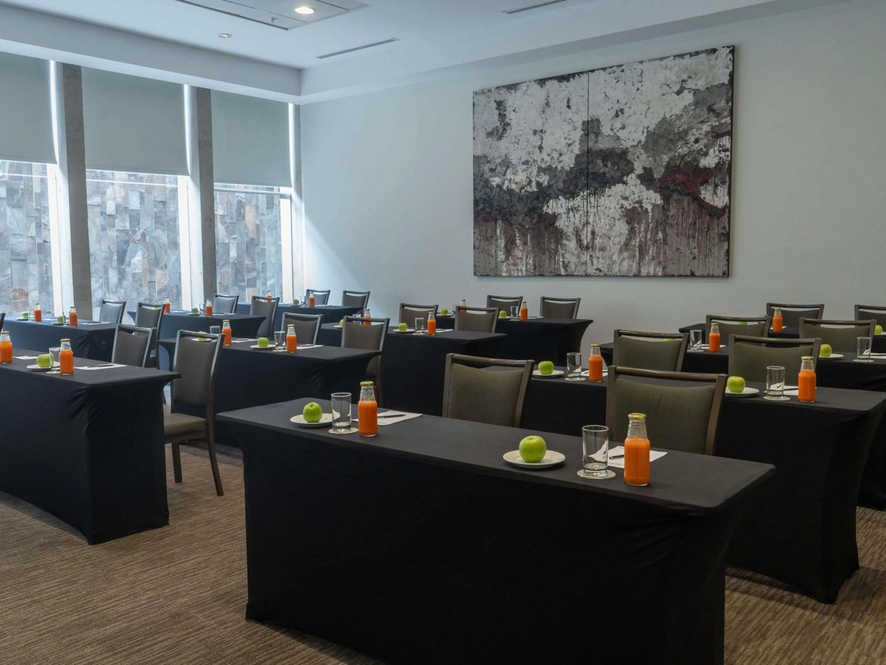 Meeting/conference room in Pullman Lima San Isidro