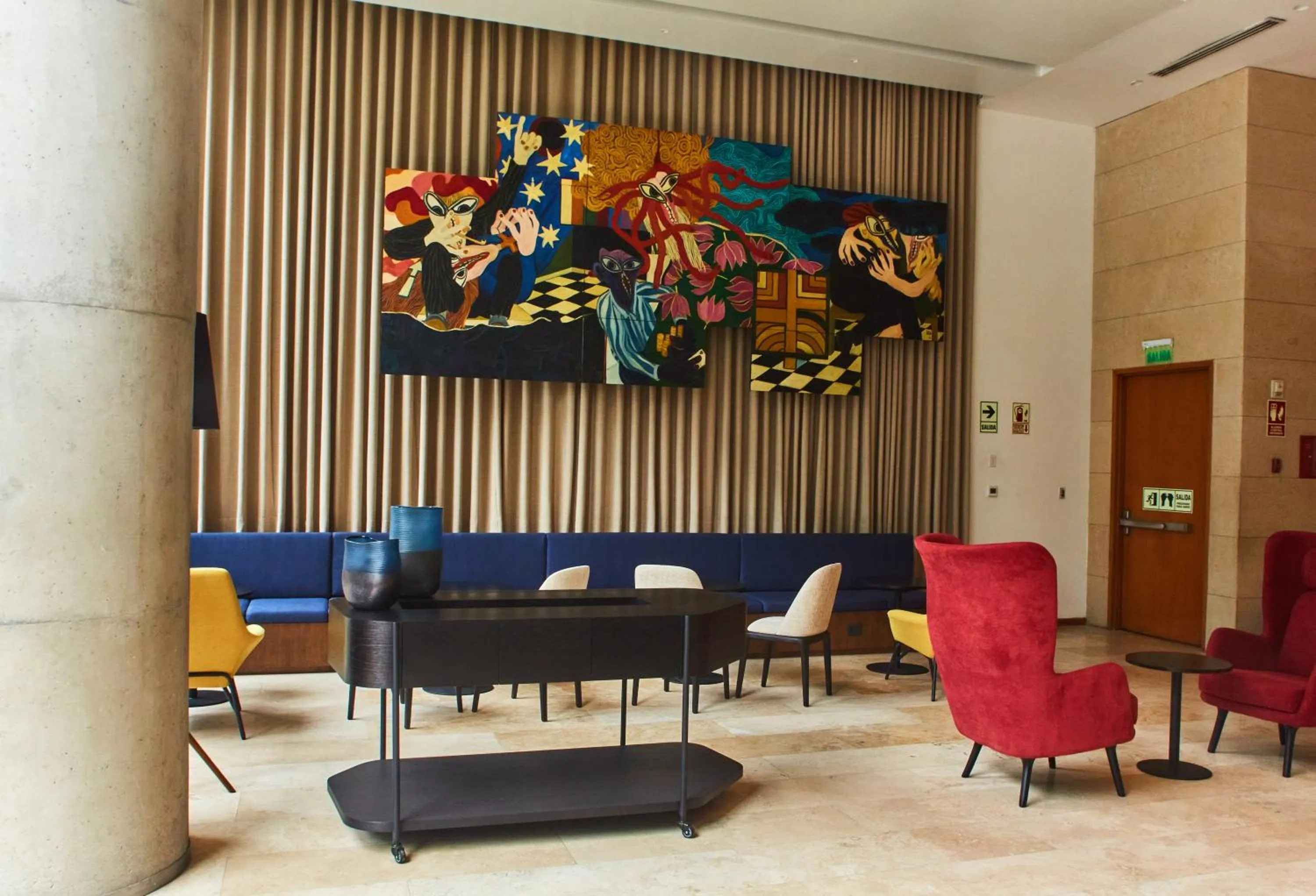 Lobby or reception in Pullman Lima San Isidro