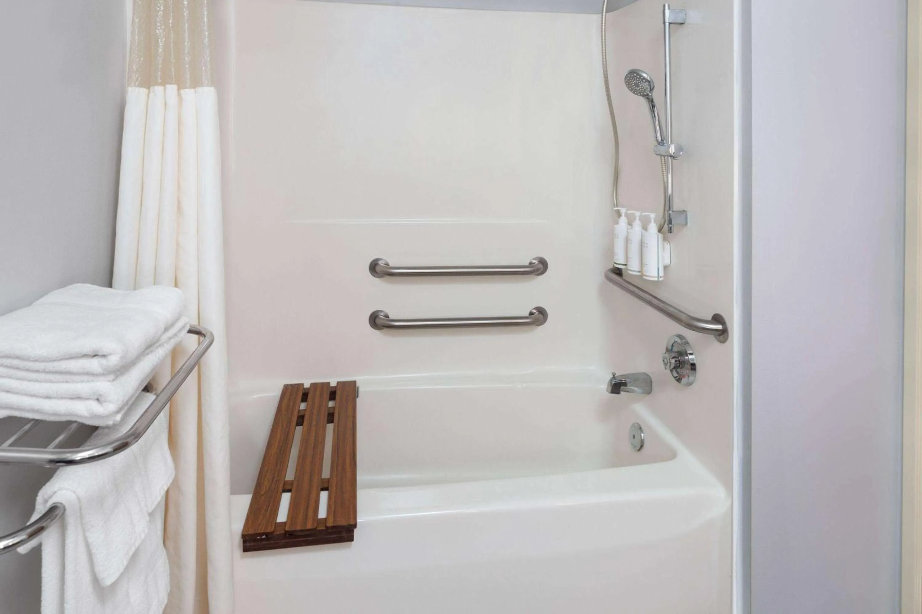 Bathroom in Microtel Inn by Wyndham Janesville