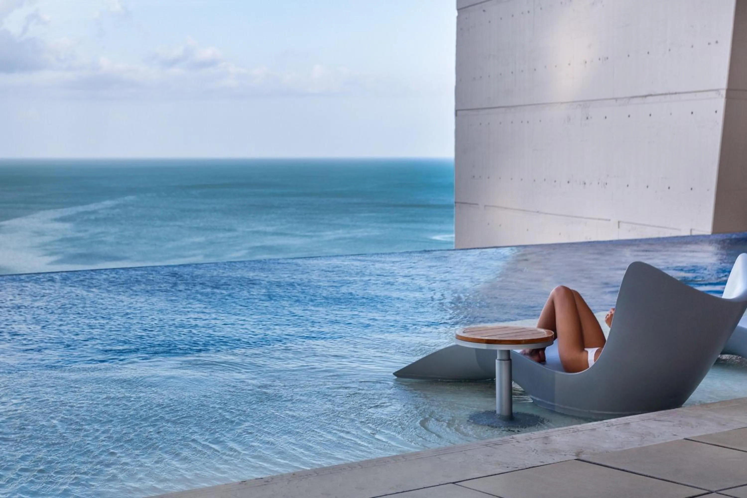 Swimming pool in JW Marriott Panama