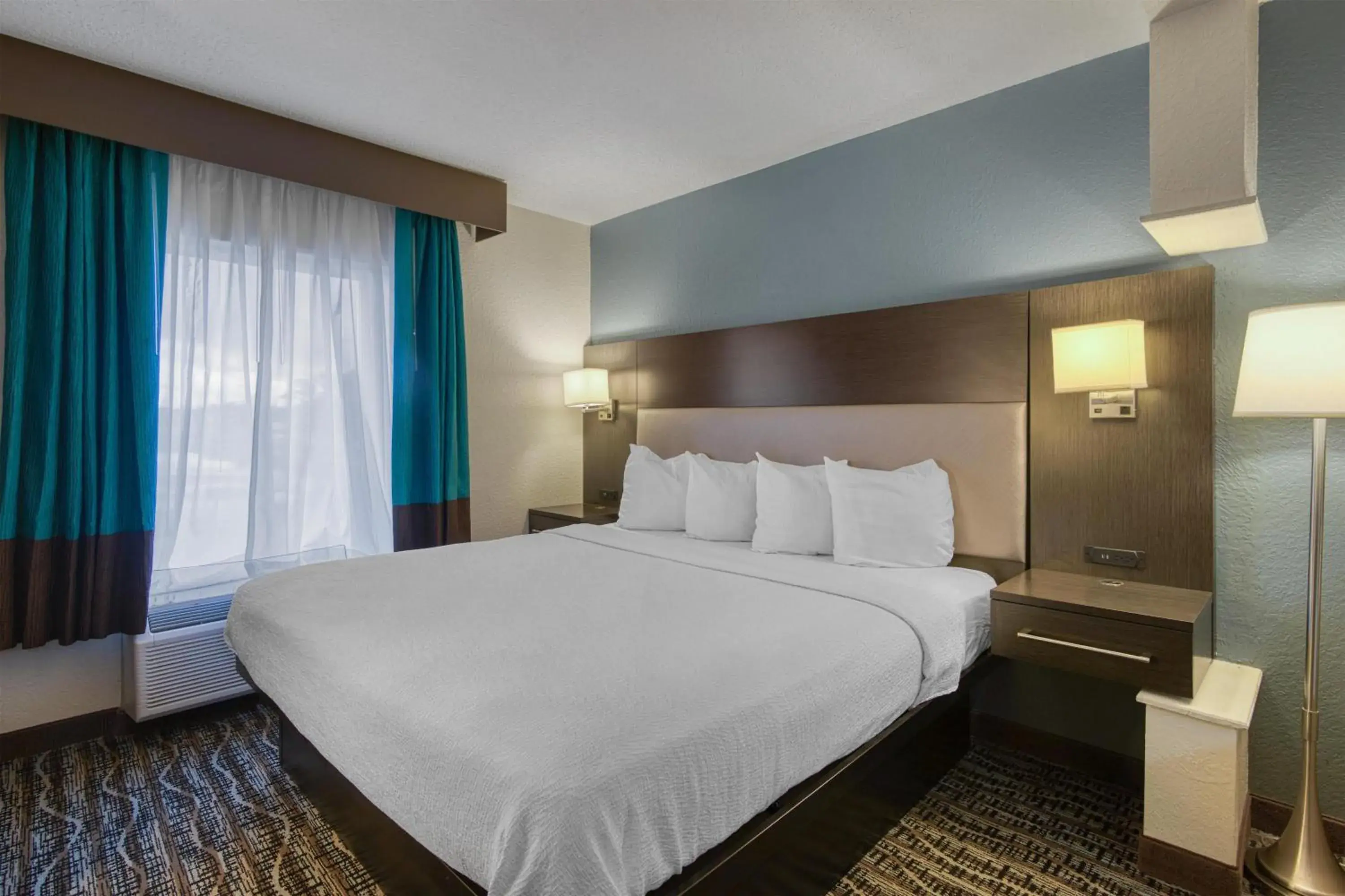 King Suite with Sofa Bed in Best Western Waldo Inn & Suites King Suite with Sofa Bed in Best Western Waldo Inn & Suites