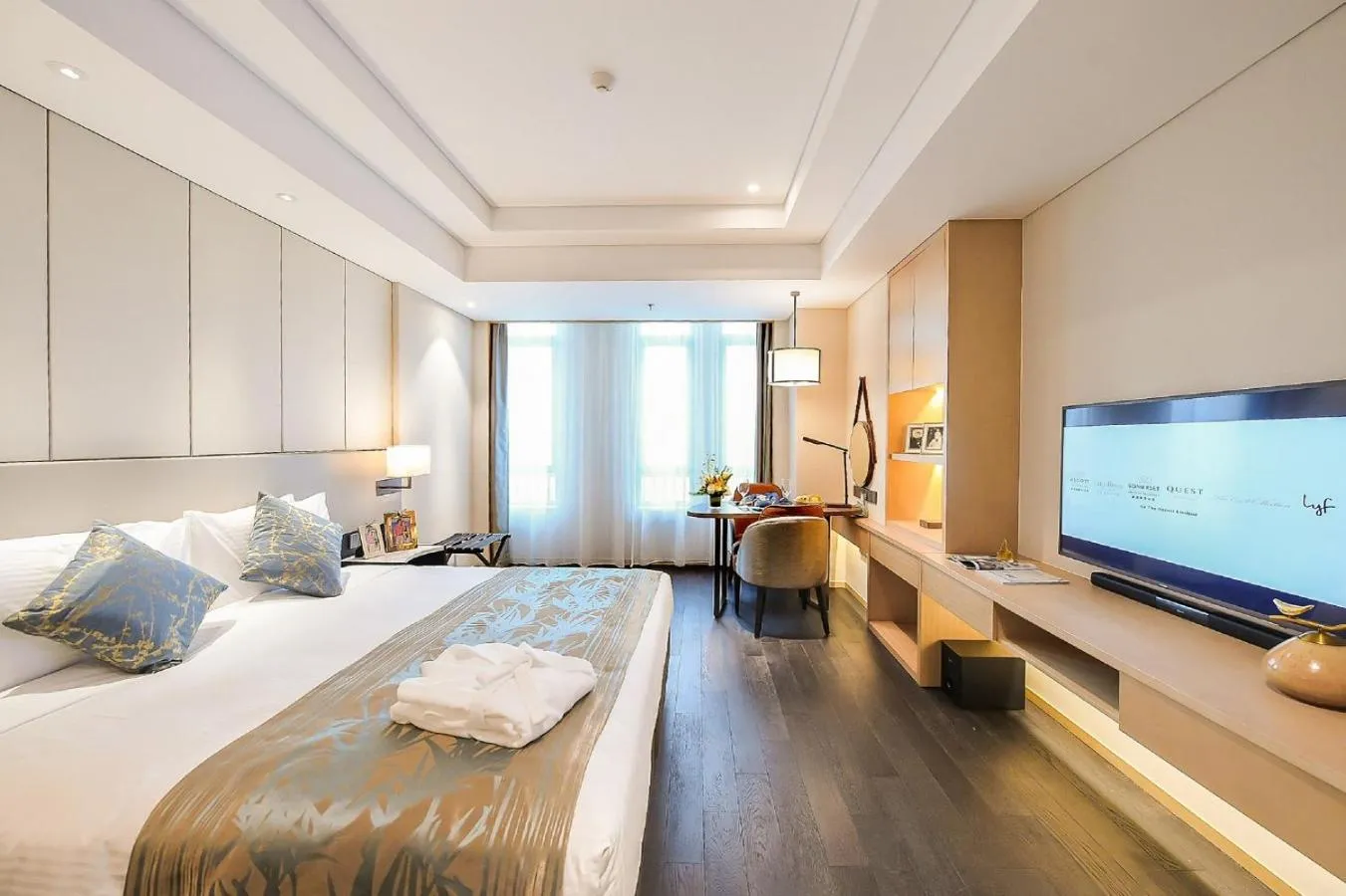 Bed in Somerset Harmony City Wuxi