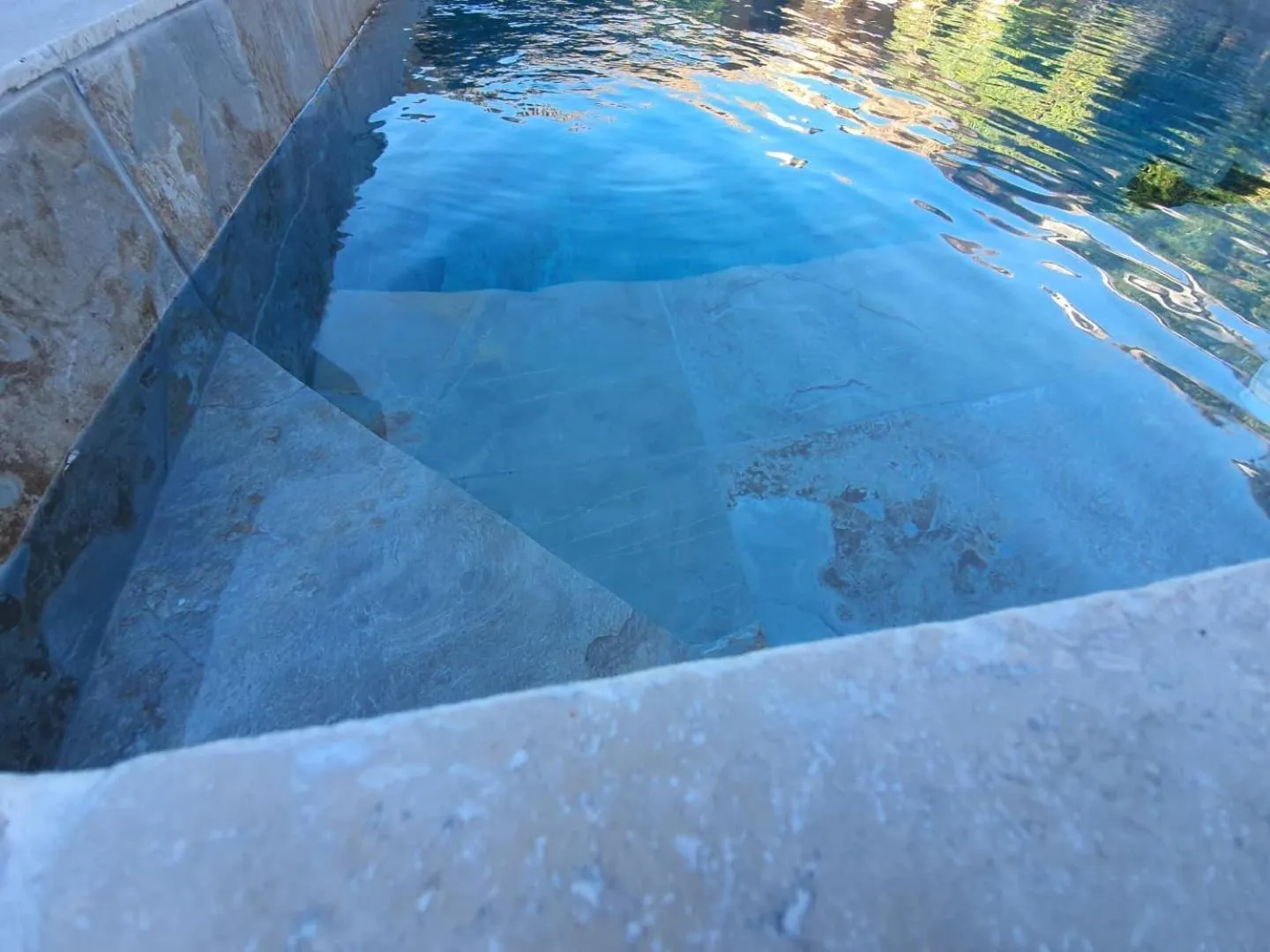 Swimming pool in Le Mas de Mougins