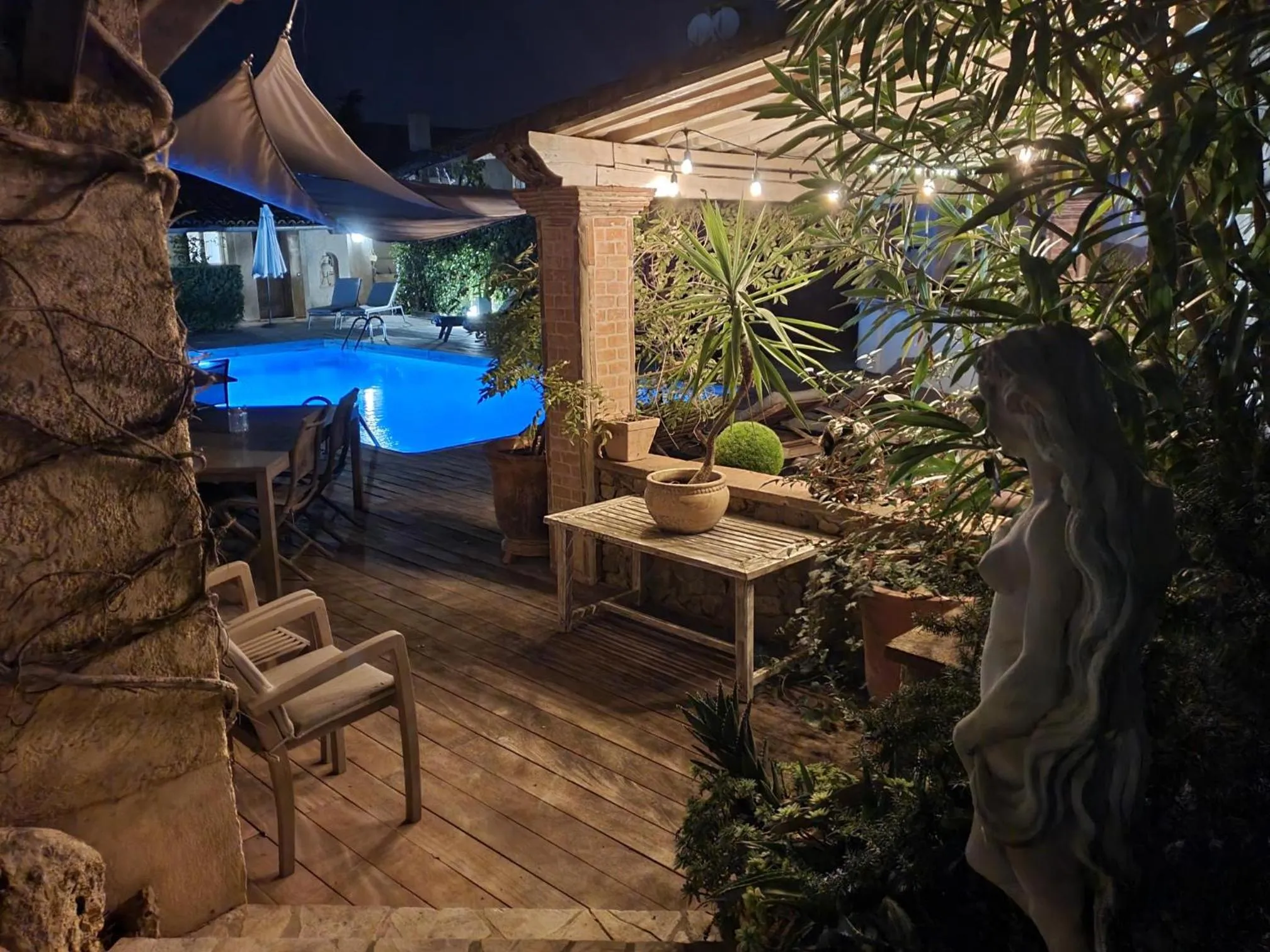 Swimming pool in Le Mas de Mougins