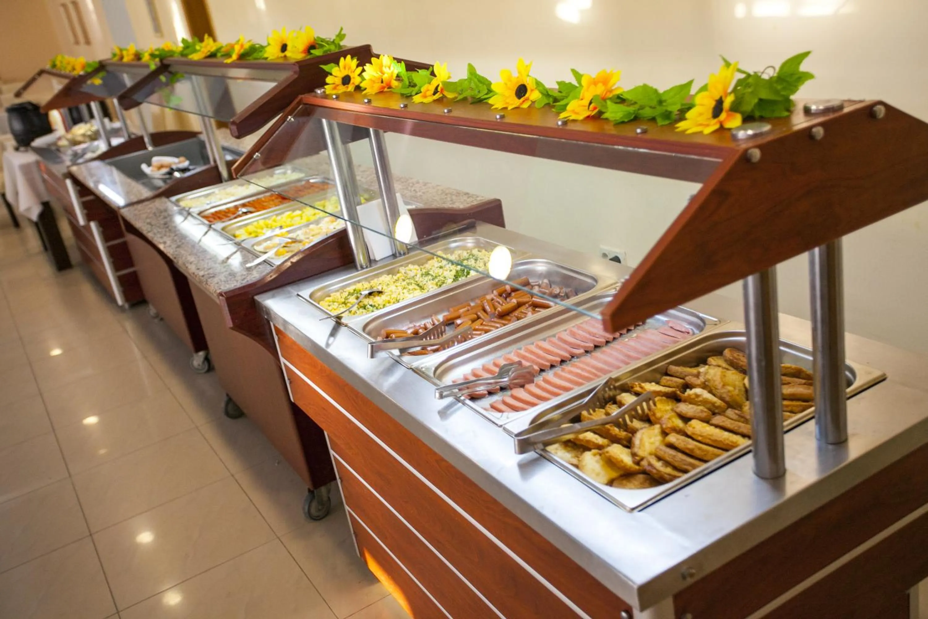 Meals in Melsa COOP Hotel