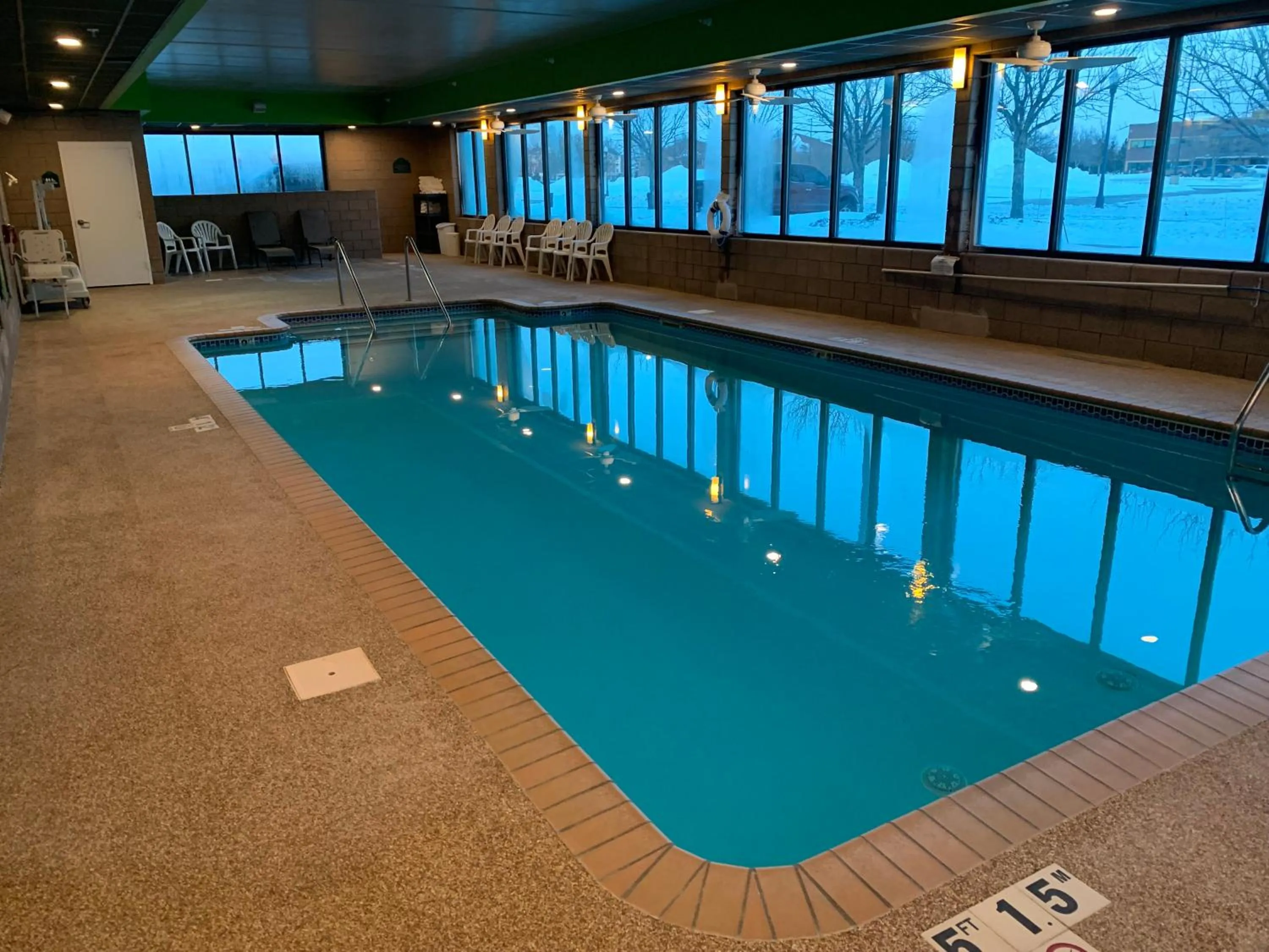 Wingate by Wyndham Fargo