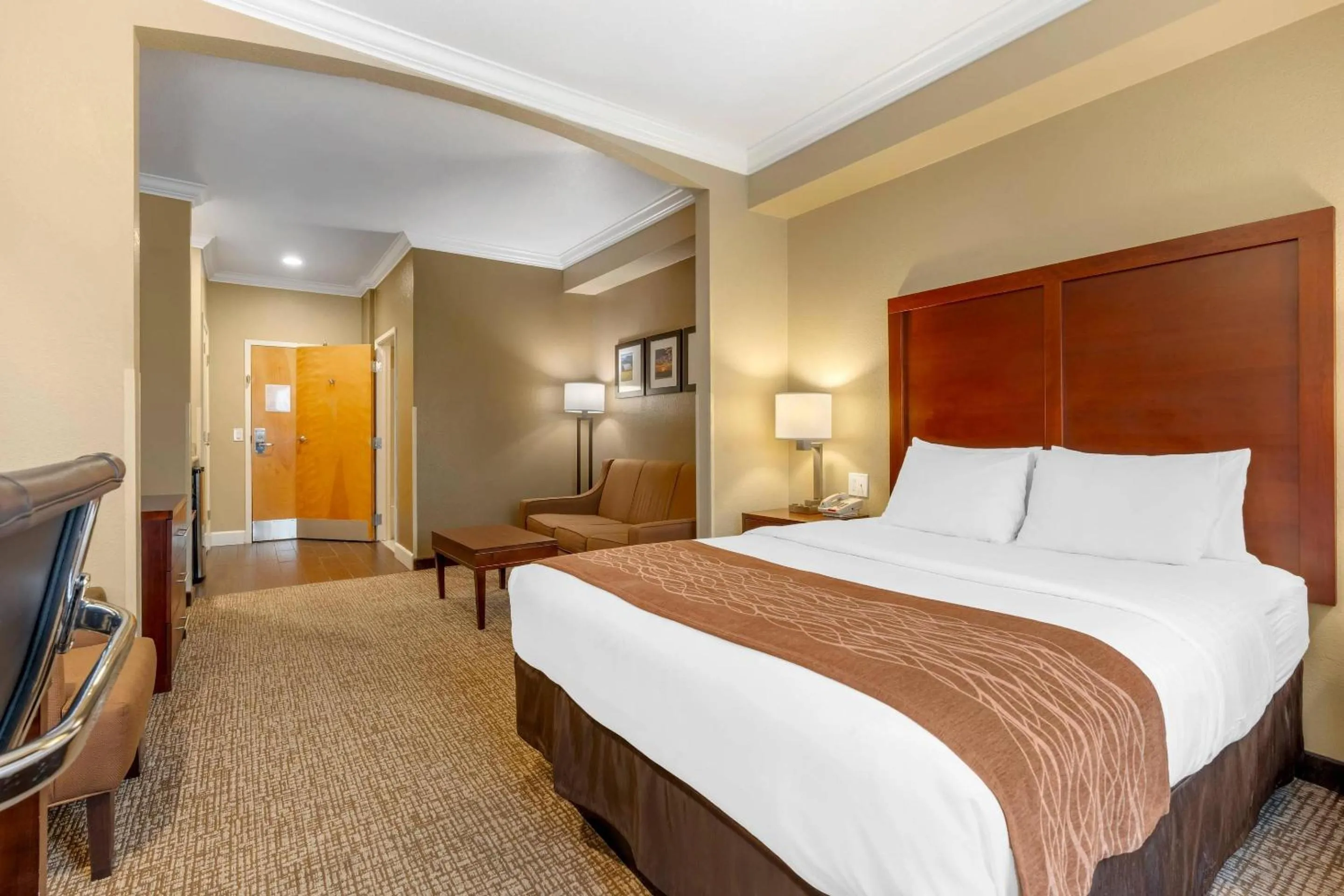 Bedroom, Bed in Comfort Inn Arcata