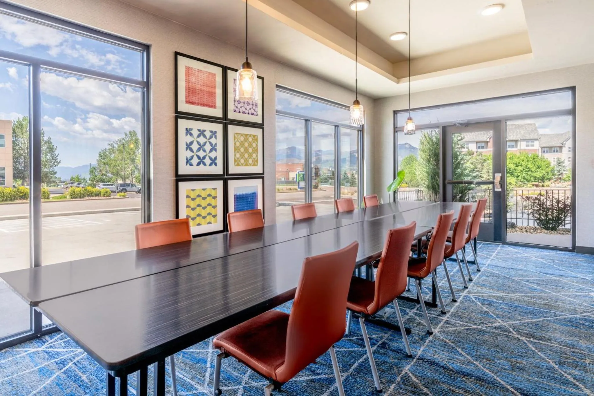 Meeting/conference room in Holiday Inn Express & Suites - Colorado Springs AFA Northgate by IHG