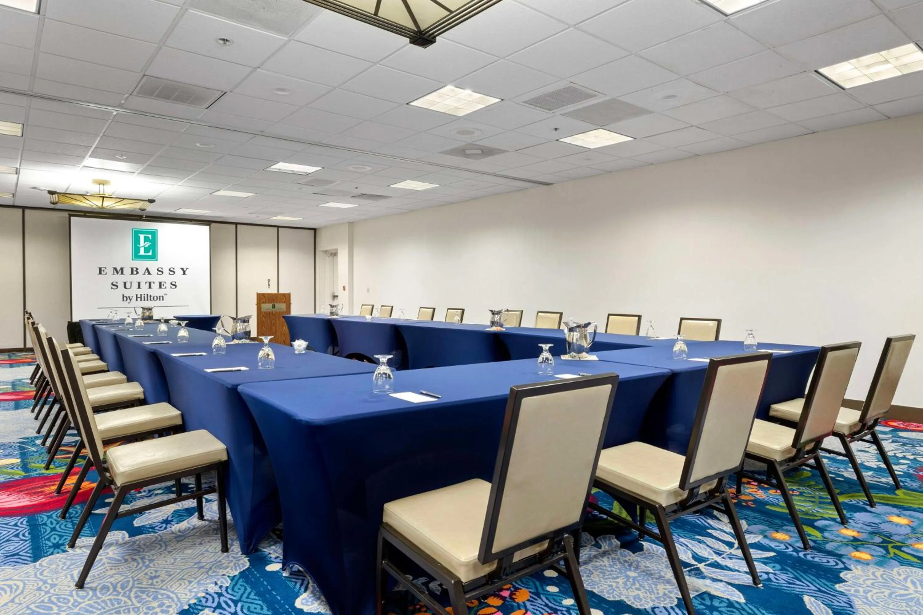 Meeting/conference room in Embassy Suites by Hilton Los Angeles International Airport South