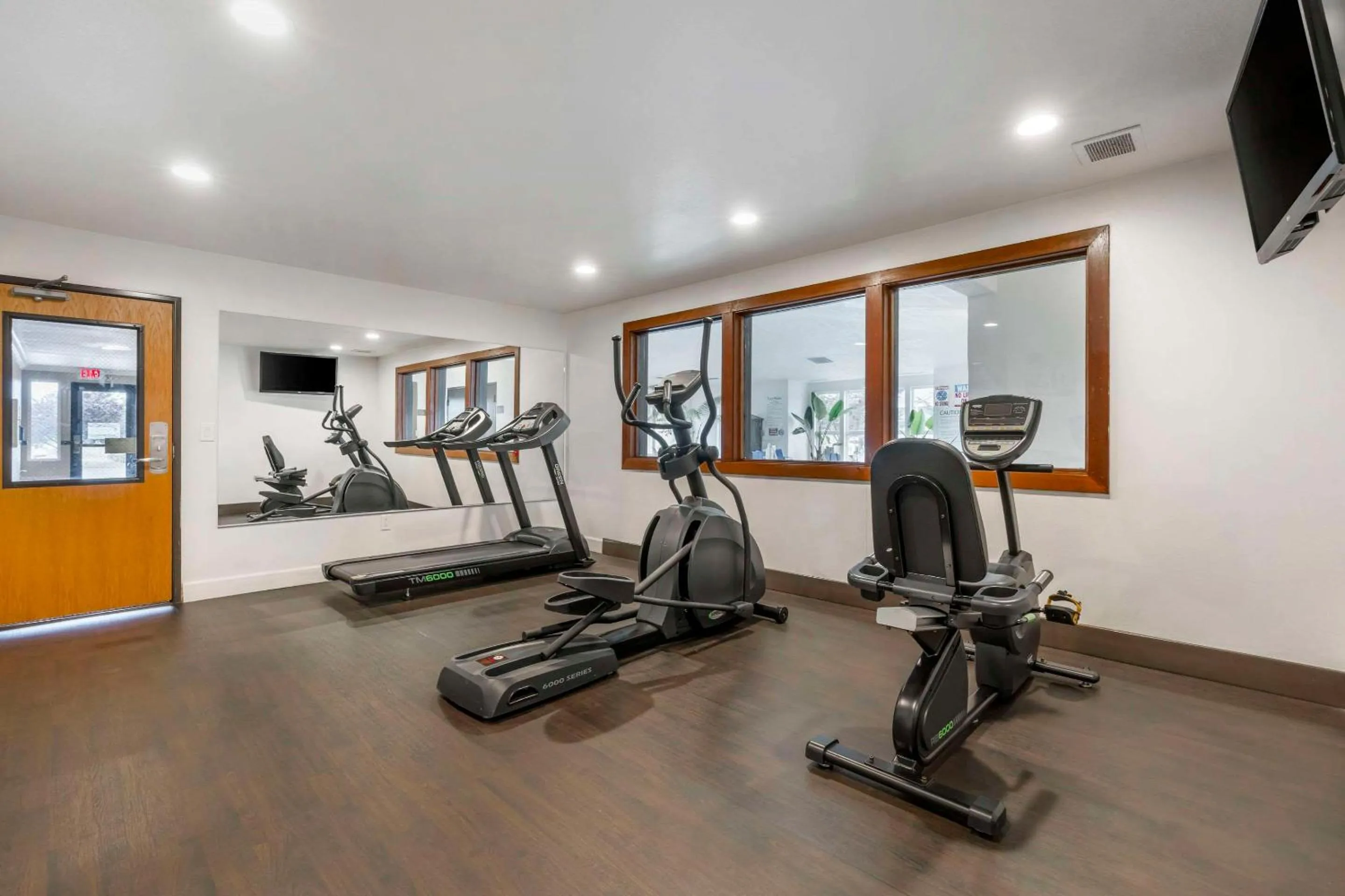 Fitness centre/facilities in Comfort Inn & Suites Redwood Country