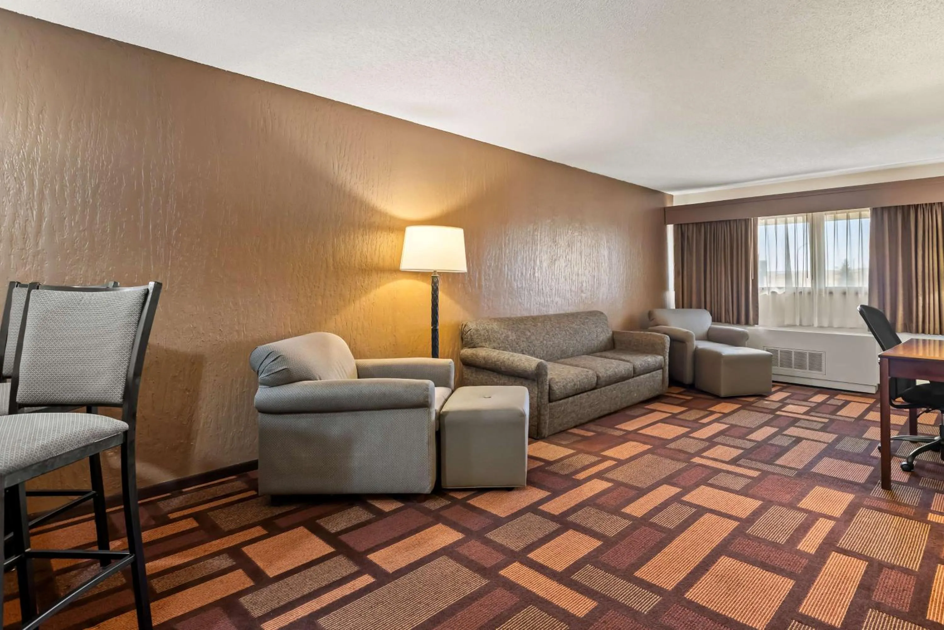 Photo of the whole room in Best Western Tower West Lodge