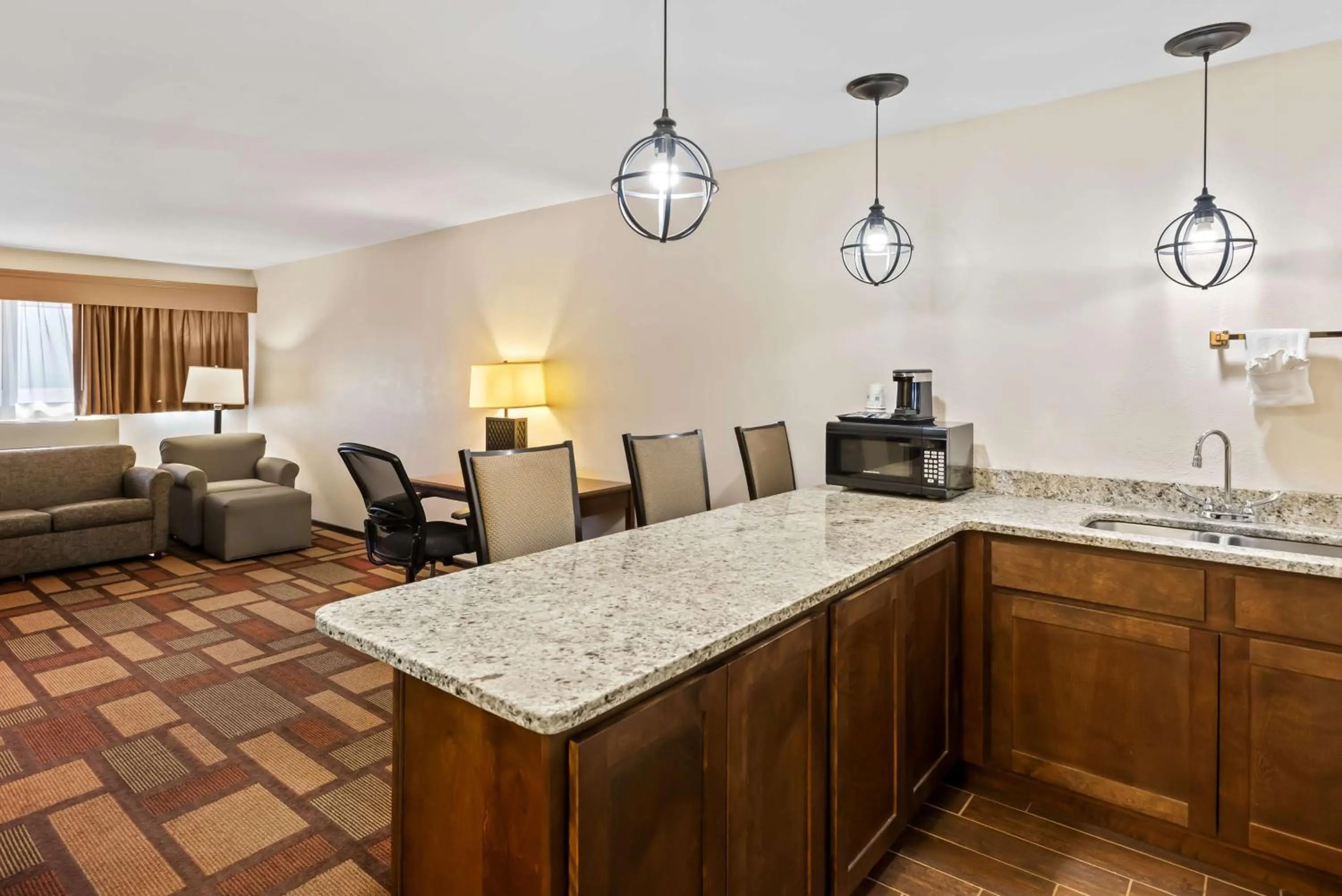 Photo of the whole room in Best Western Tower West Lodge