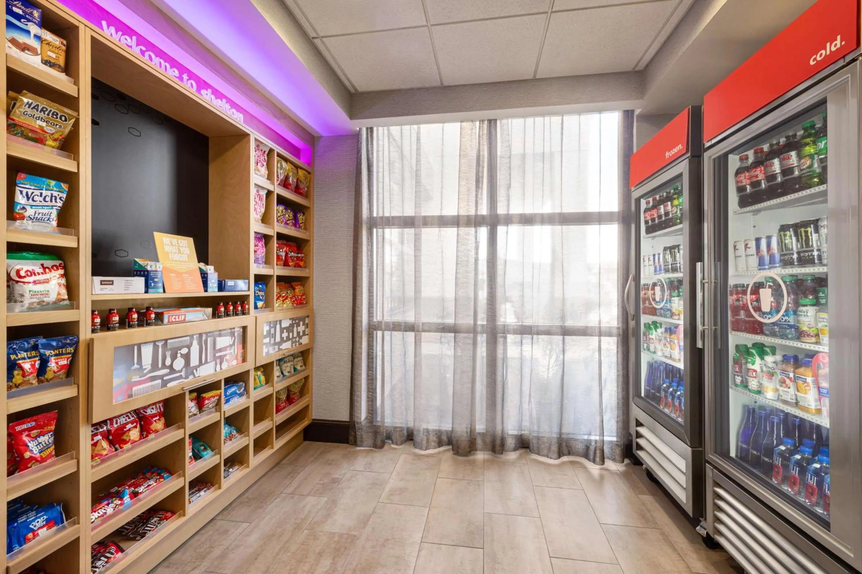 Restaurant/places to eat in Hampton by Hilton Shelton