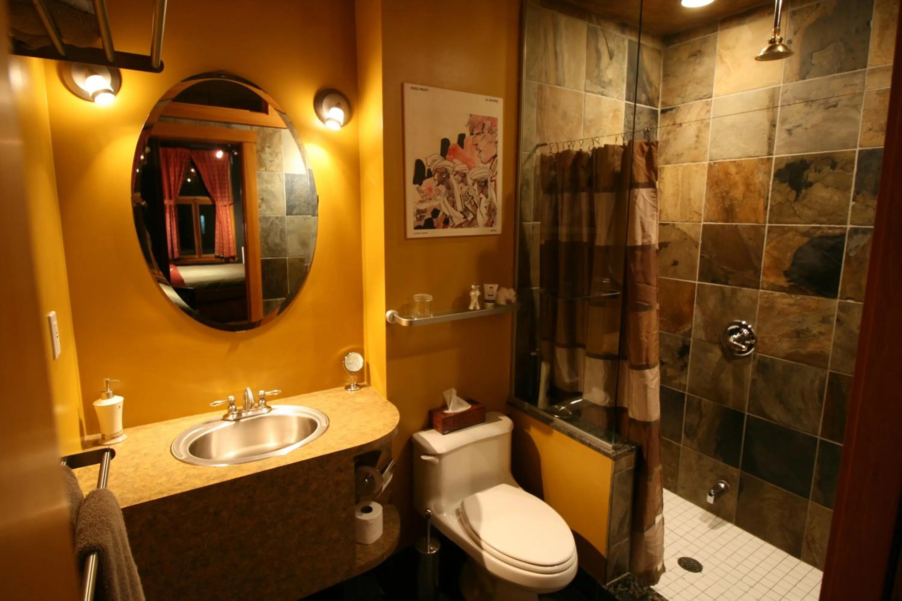 Bathroom in A La Carte Bed & Breakfast