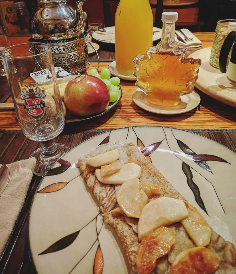 Breakfast in A La Carte Bed & Breakfast