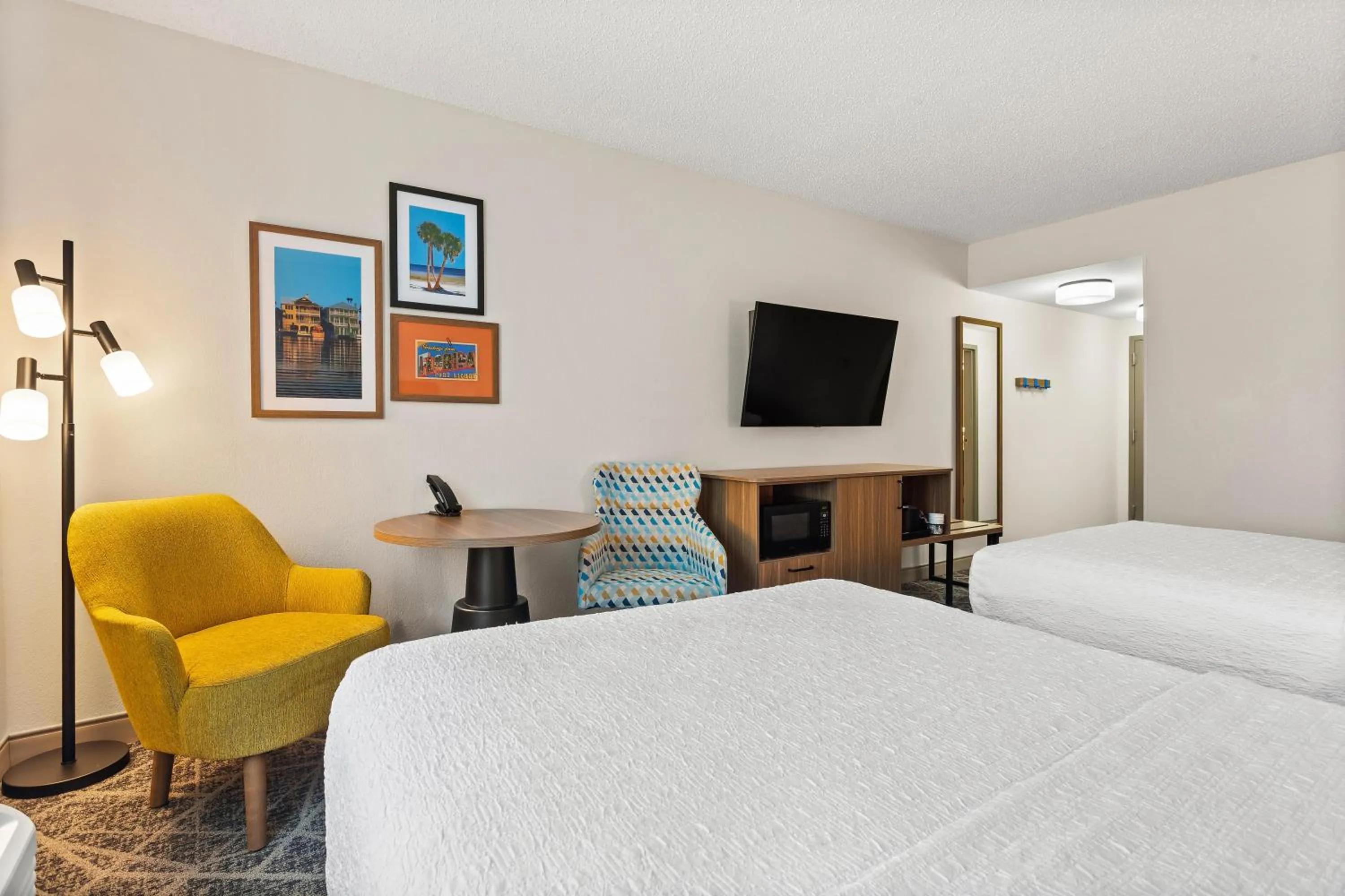 Bedroom, Bed in Hampton Inn & Suites Port Richey