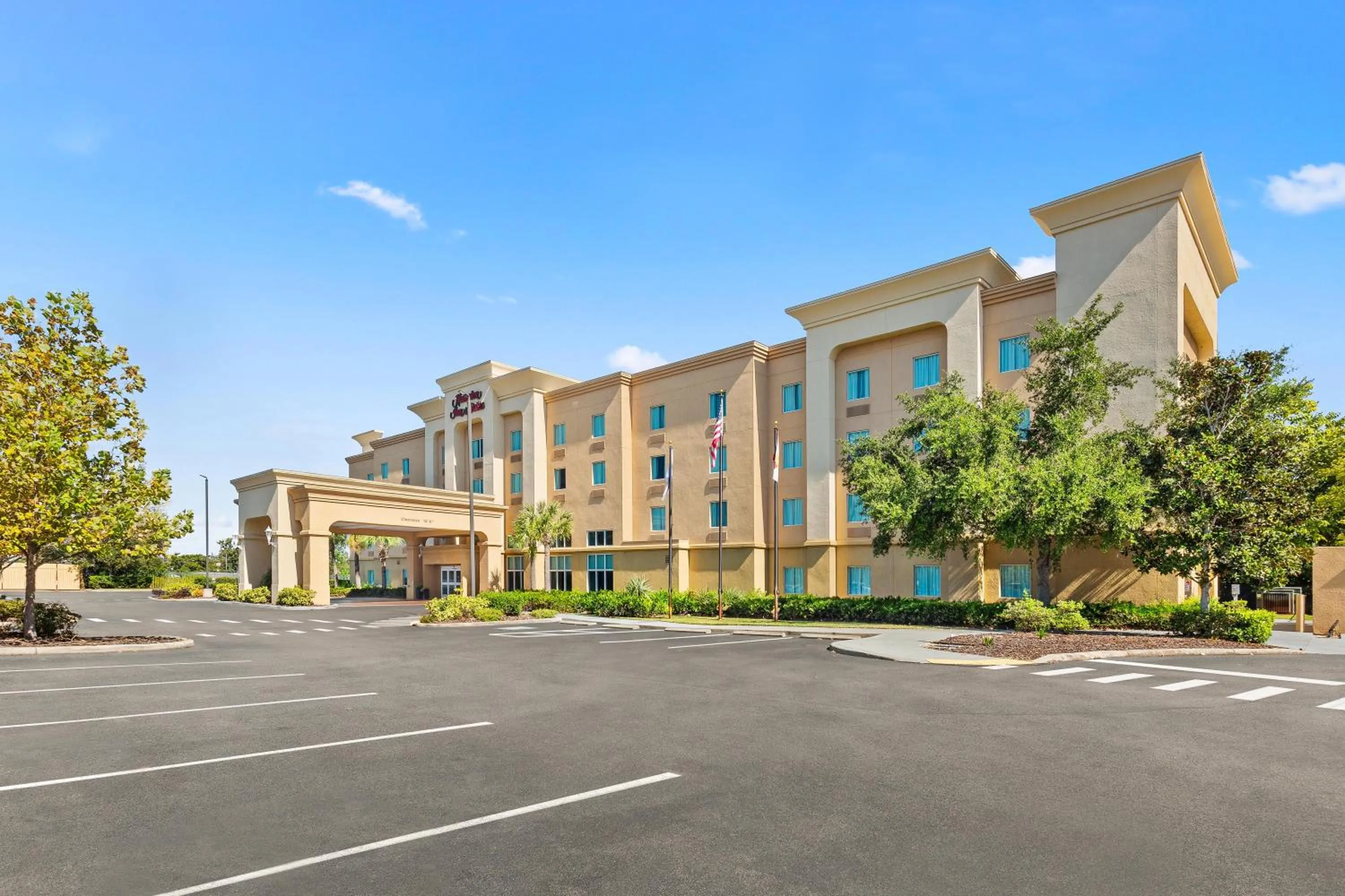 Property building in Hampton Inn & Suites Port Richey