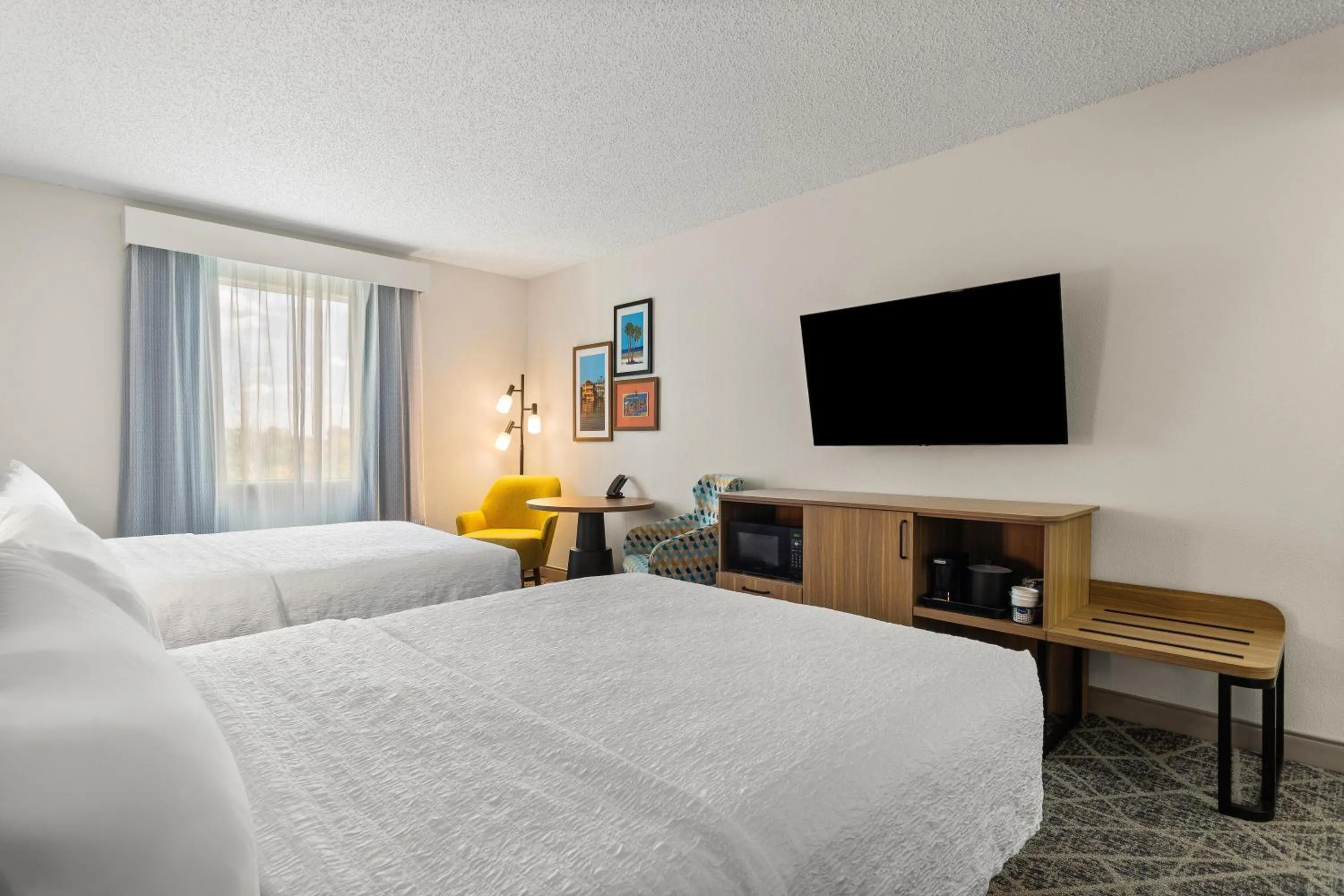 Bedroom, Bed in Hampton Inn & Suites Port Richey