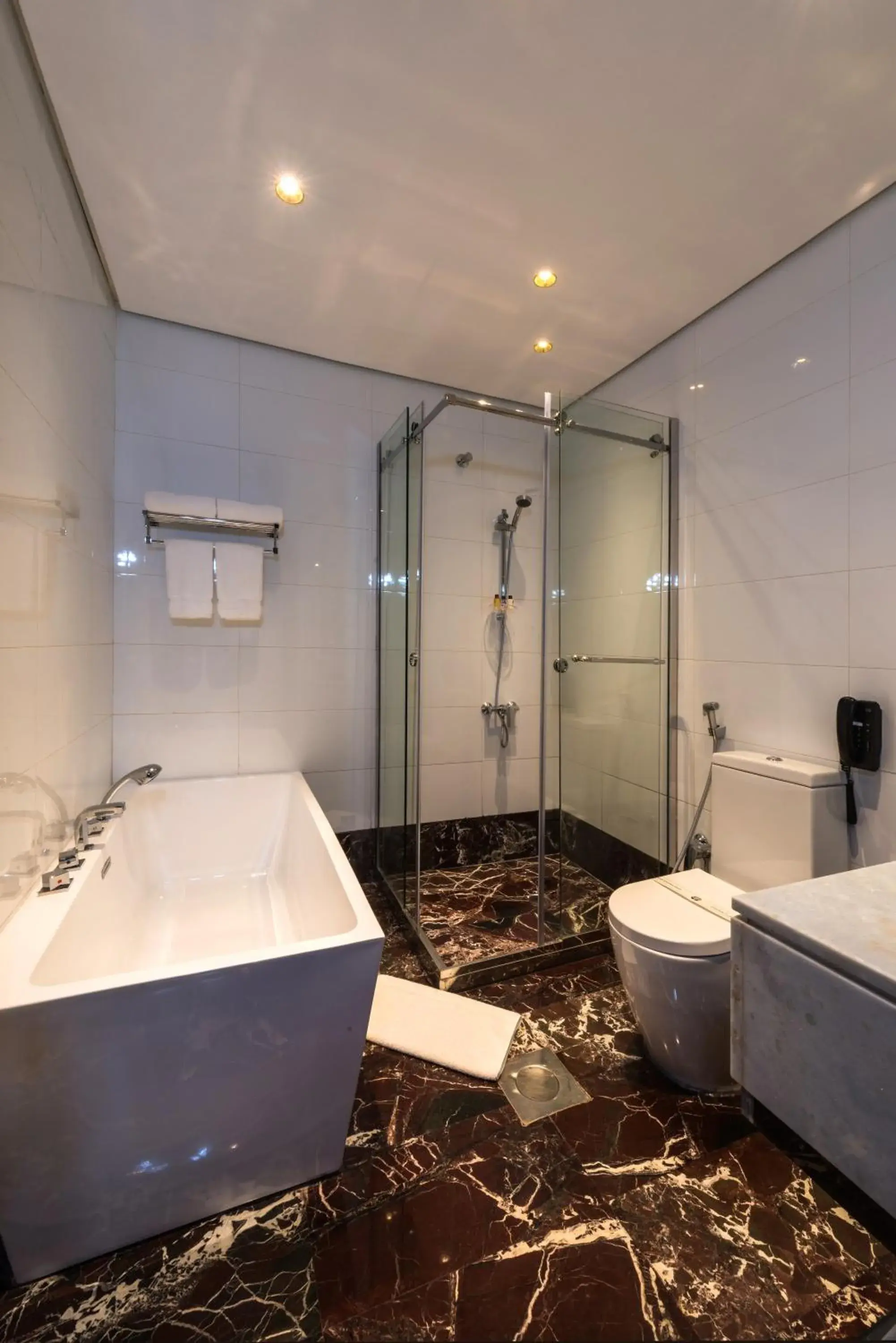 Premium King Bed Room in Braira Al Wezarat Premium King Bed Room in Braira Al Wezarat