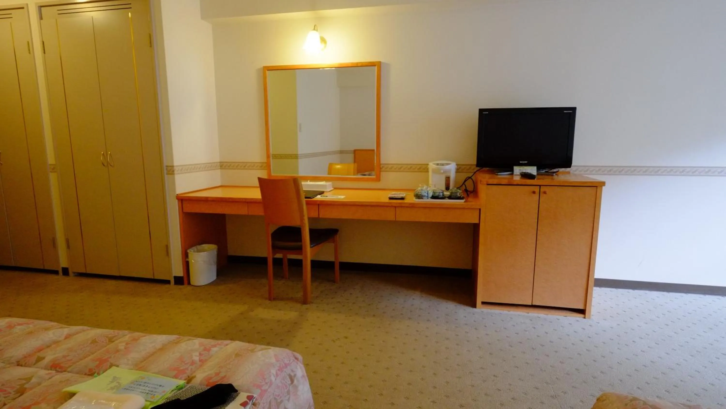 TV and multimedia in Okuhida Garden Hotel Yakedake