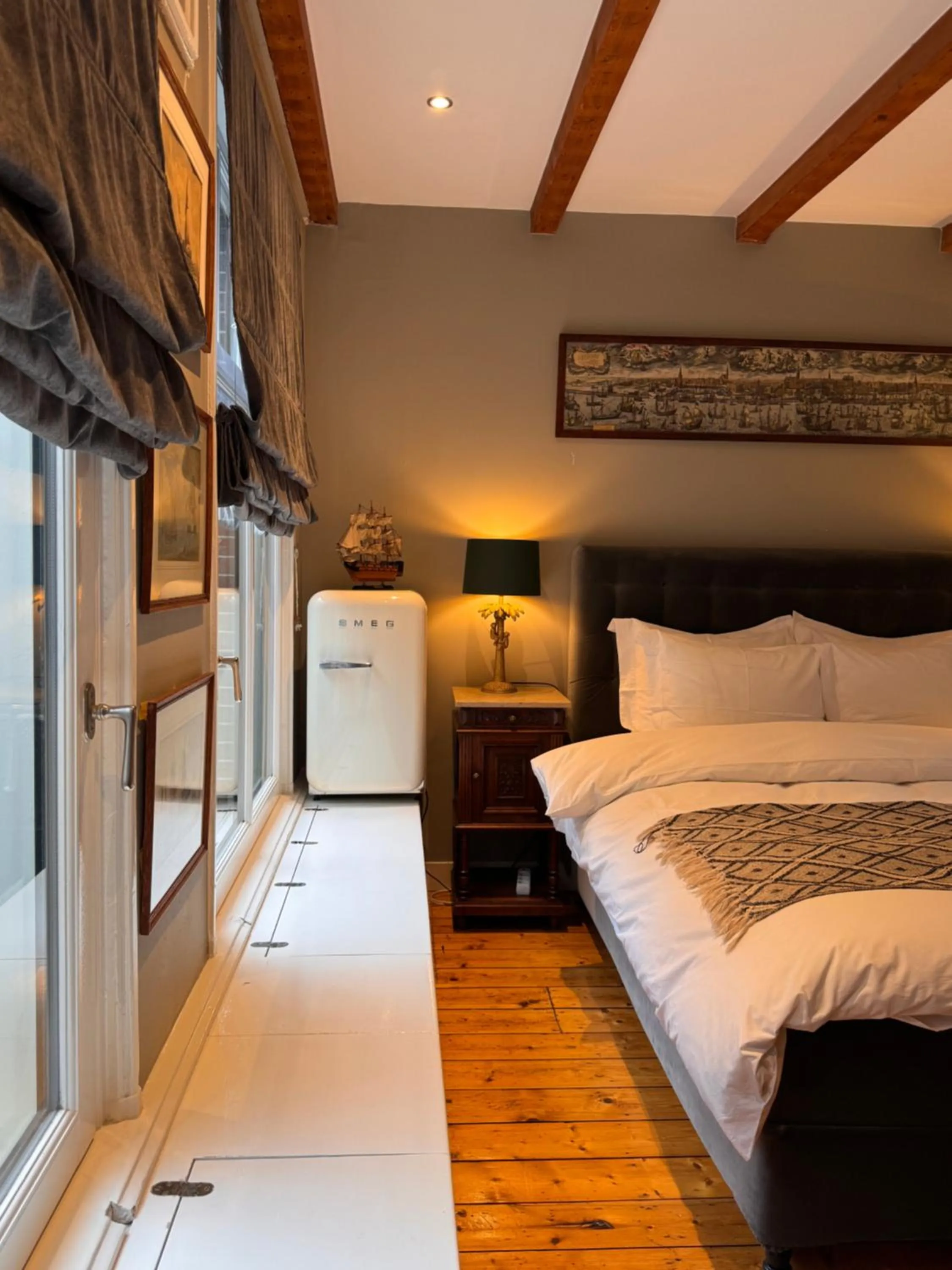 Bed in The Lastage Inn - Bed & Breakfast