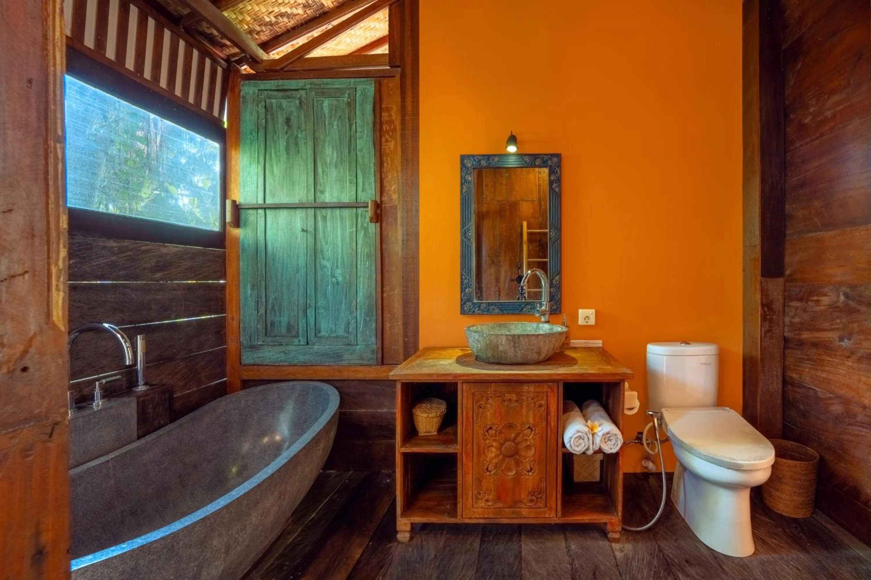 Shower in Gusde Tranquil Villas by EPS