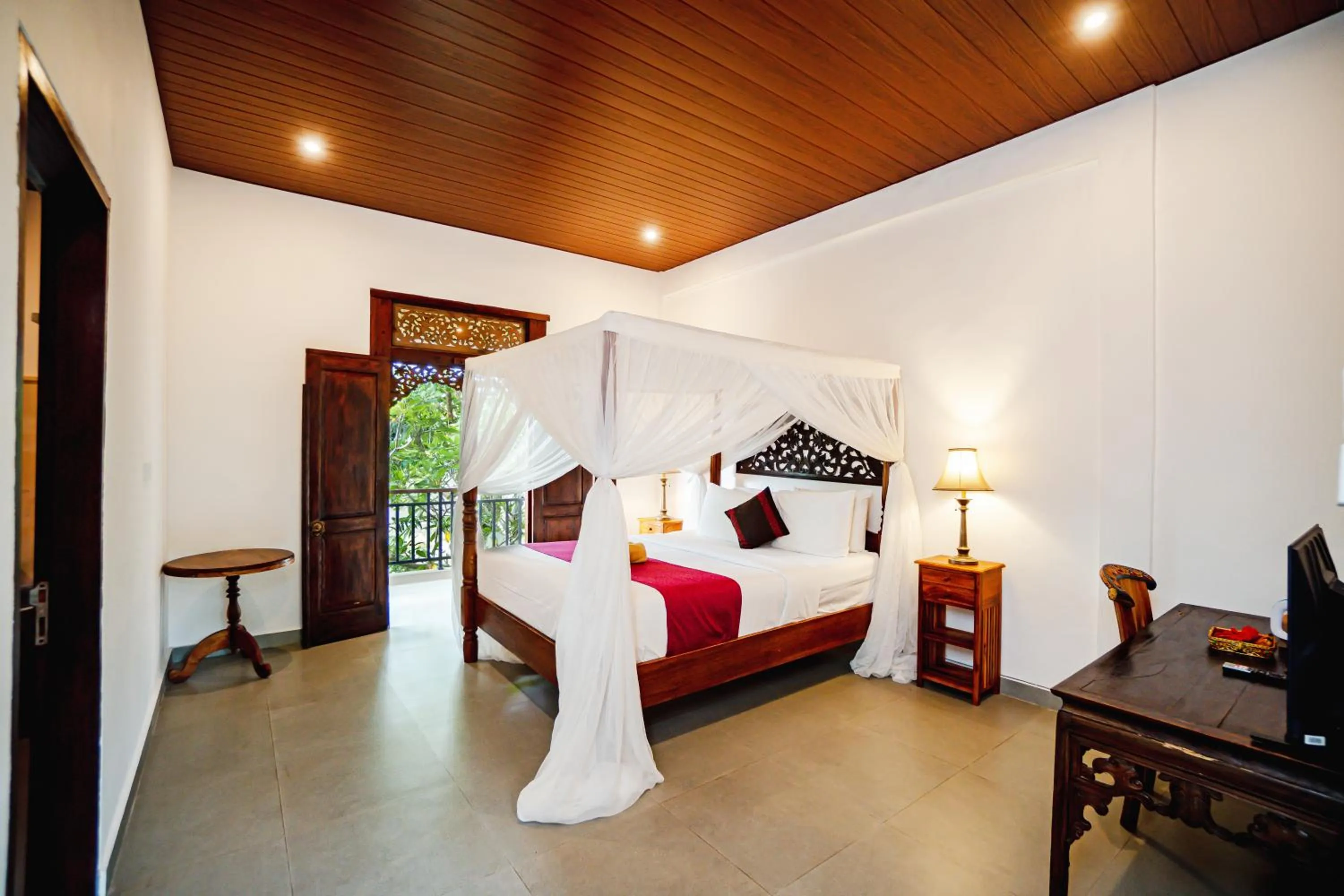 Bed in Gusde Tranquil Villas by EPS