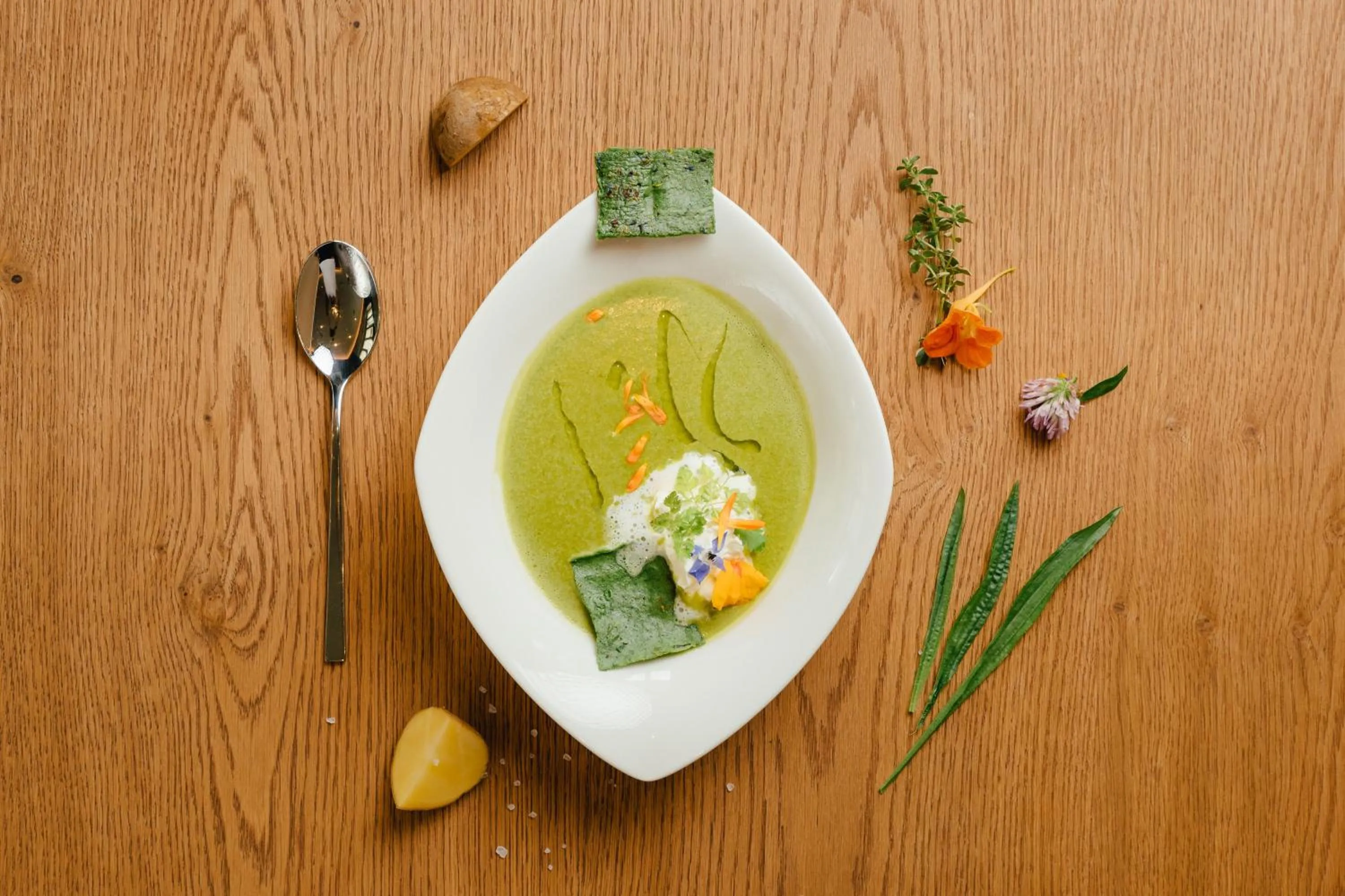 Restaurant/places to eat in Kräuterhotel Hochzillertal