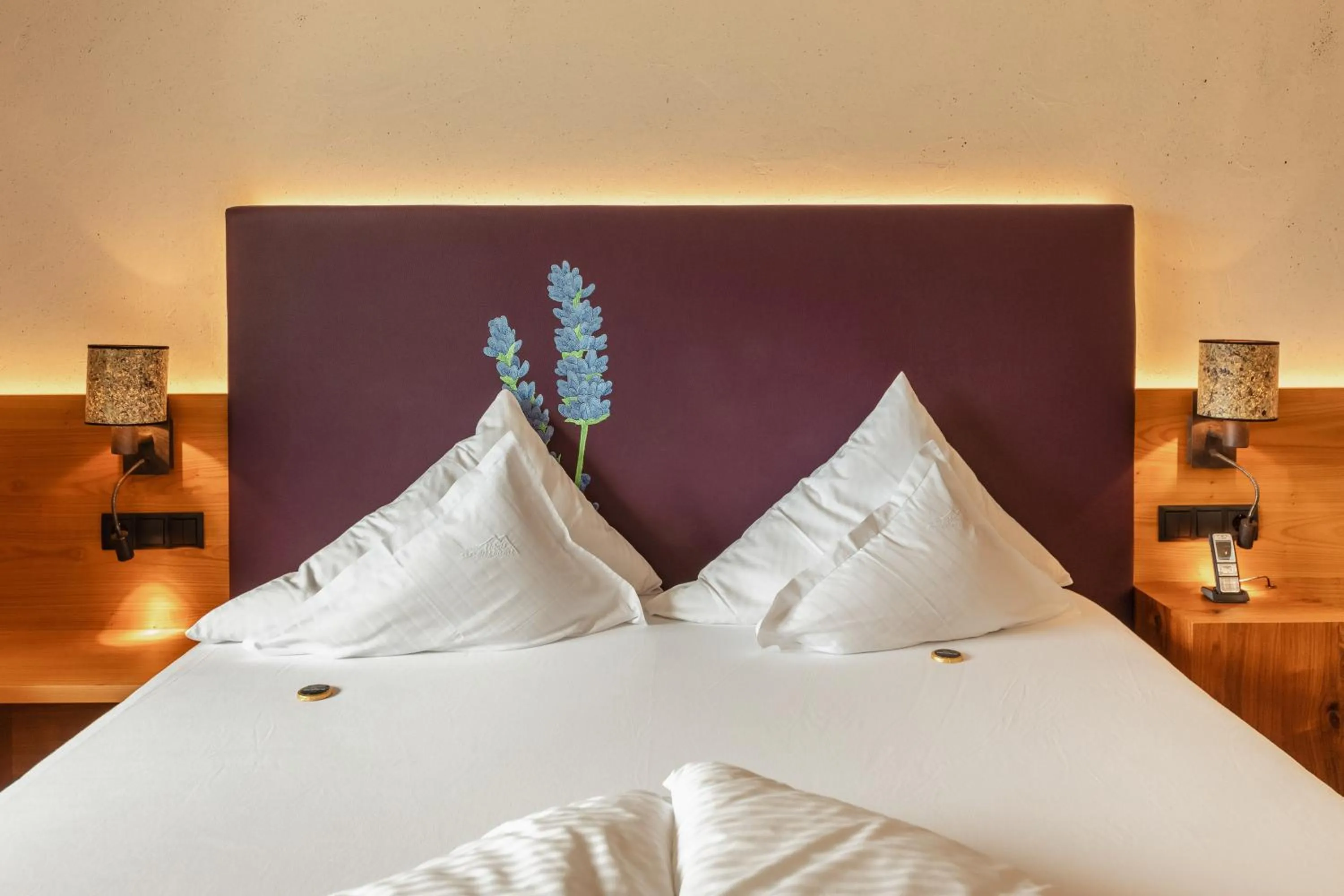 Photo of the whole room, Bed in Kräuterhotel Hochzillertal