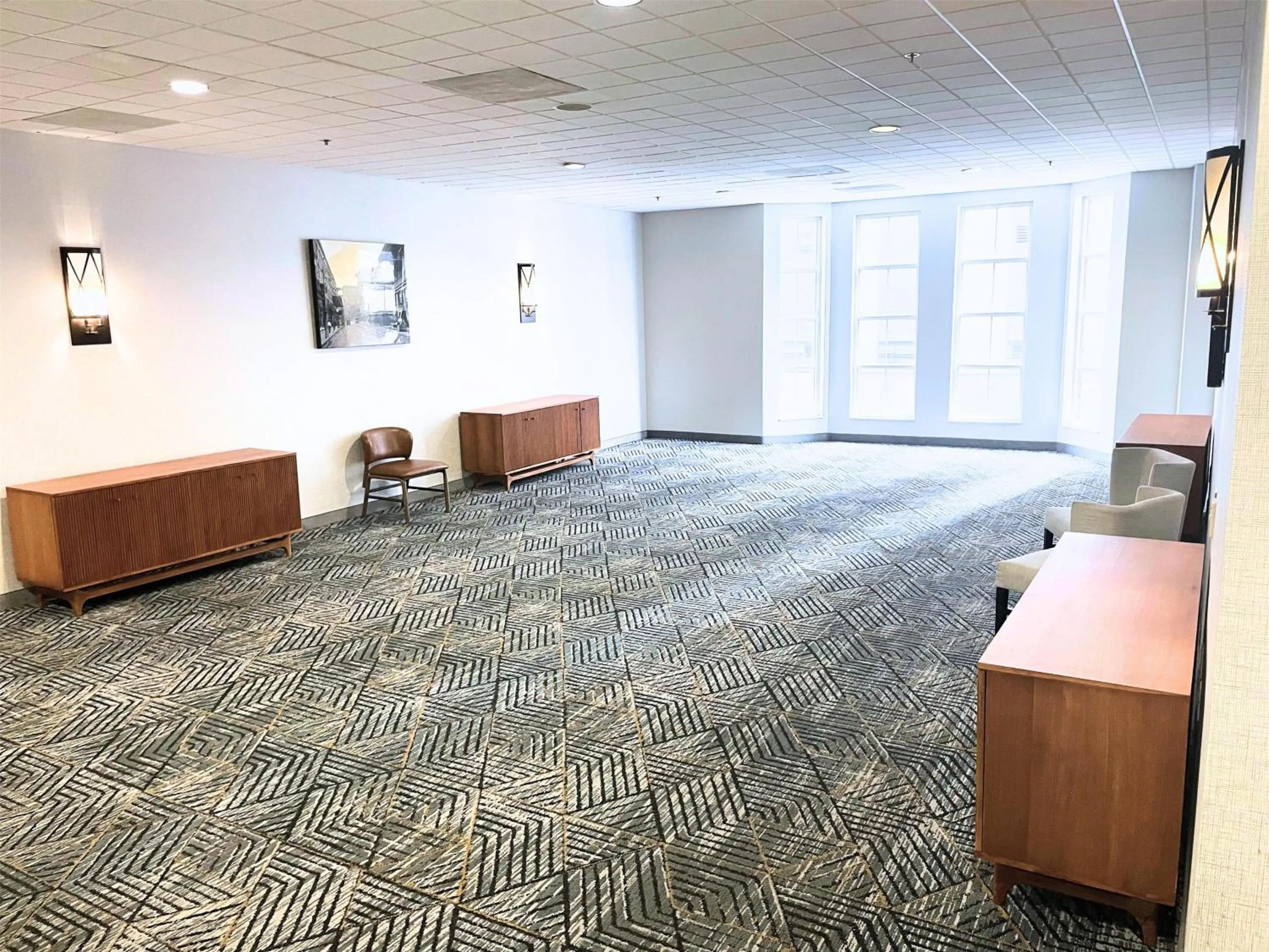 Meeting/conference room in Homewood Suites by Hilton New Orleans