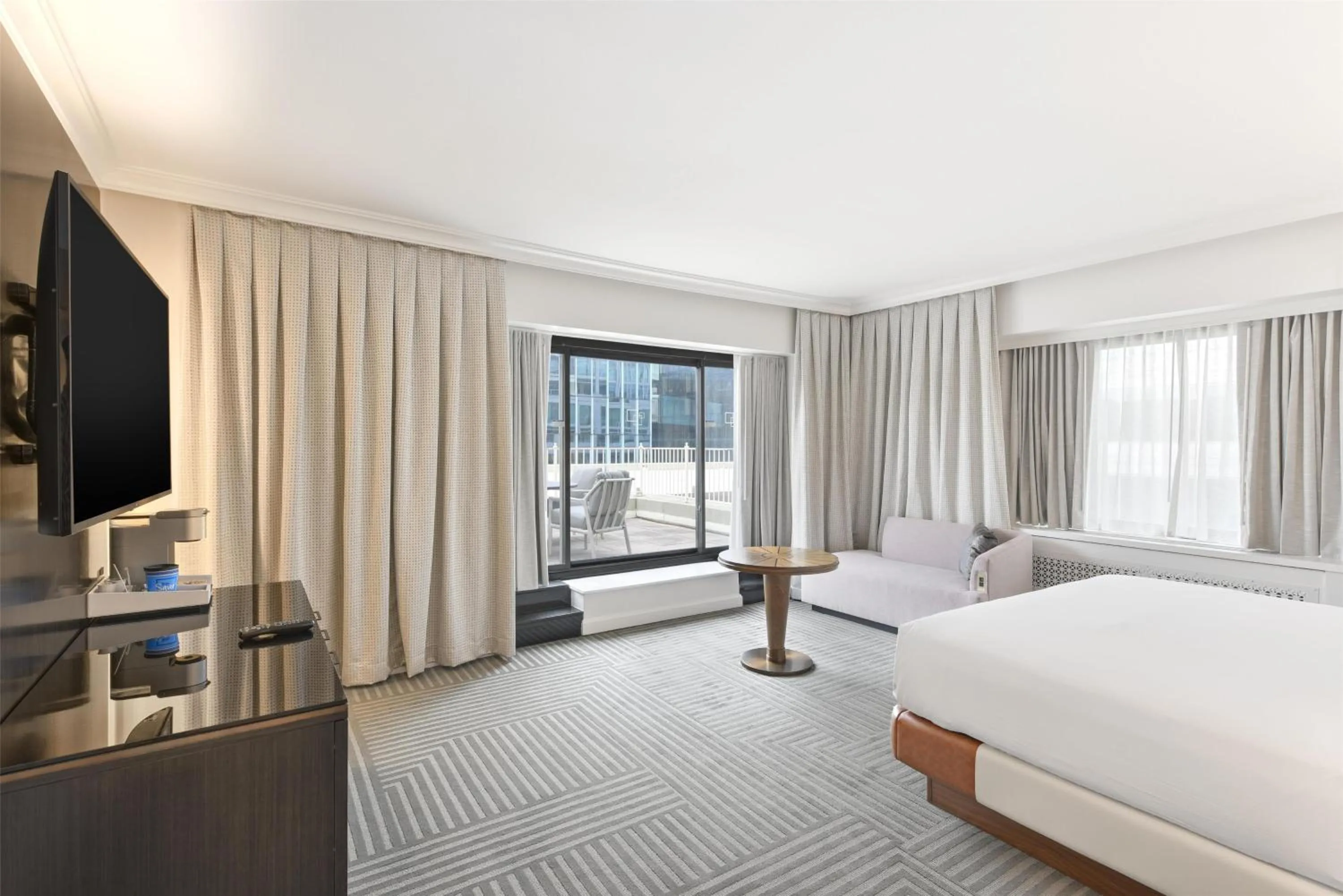 Bed in Capital Hilton