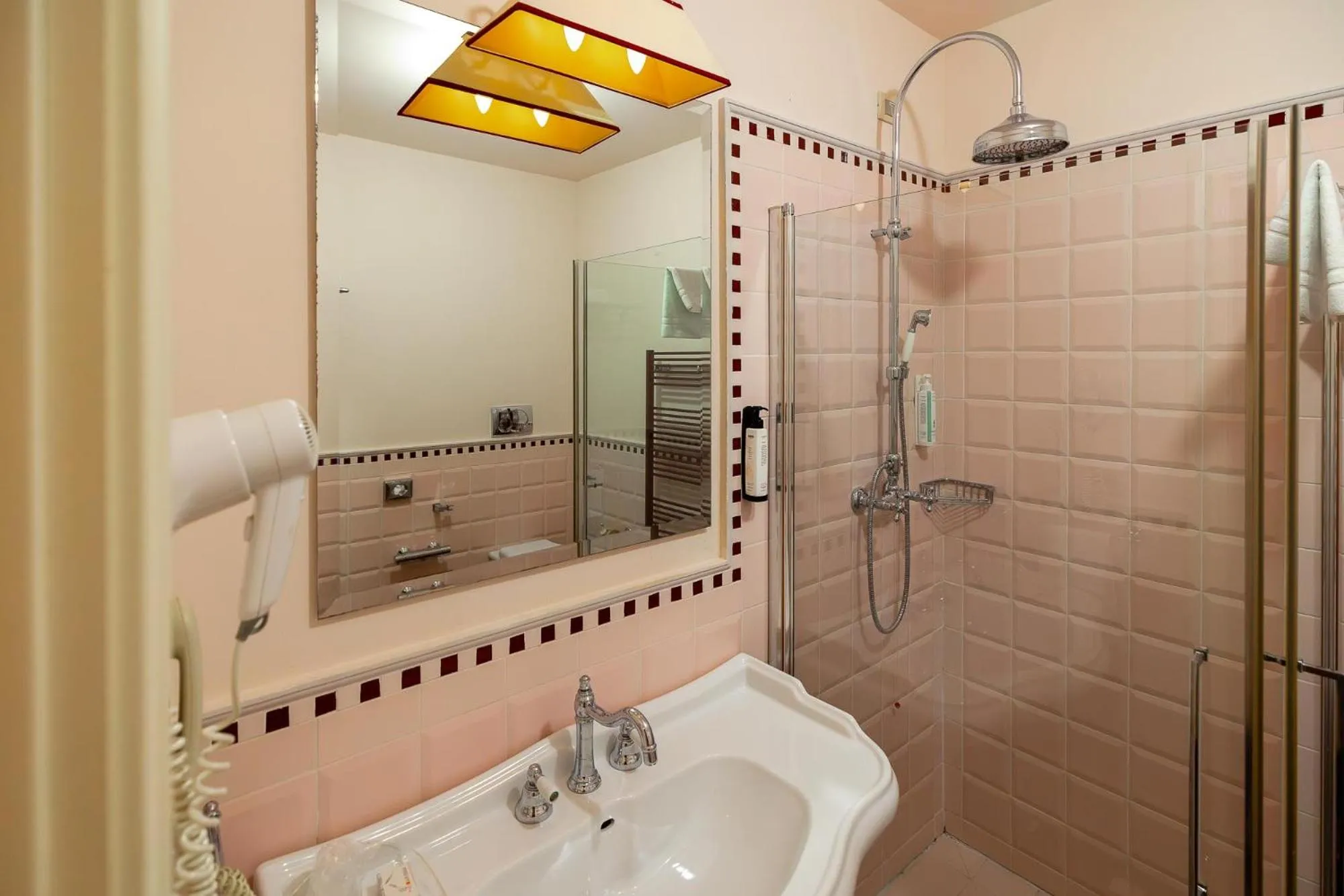 Bathroom in Hotel Patria