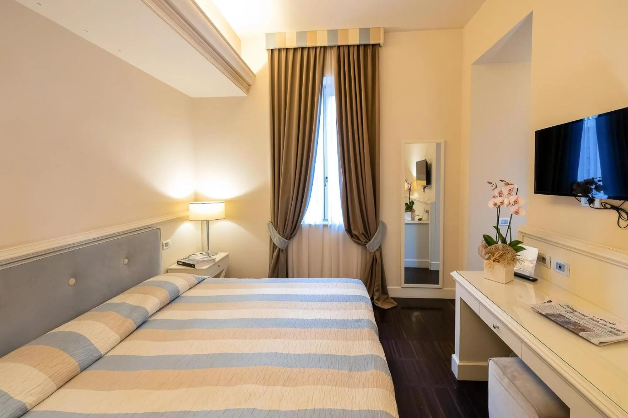 Bedroom, Bed in Hotel Patria