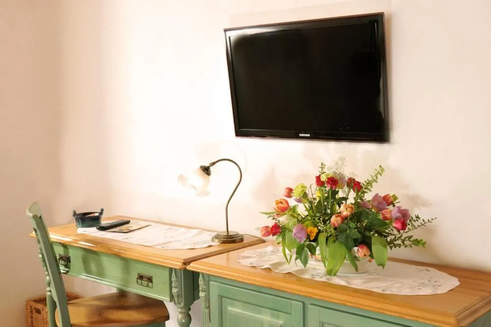 TV and multimedia in Stoffbauer GmbH